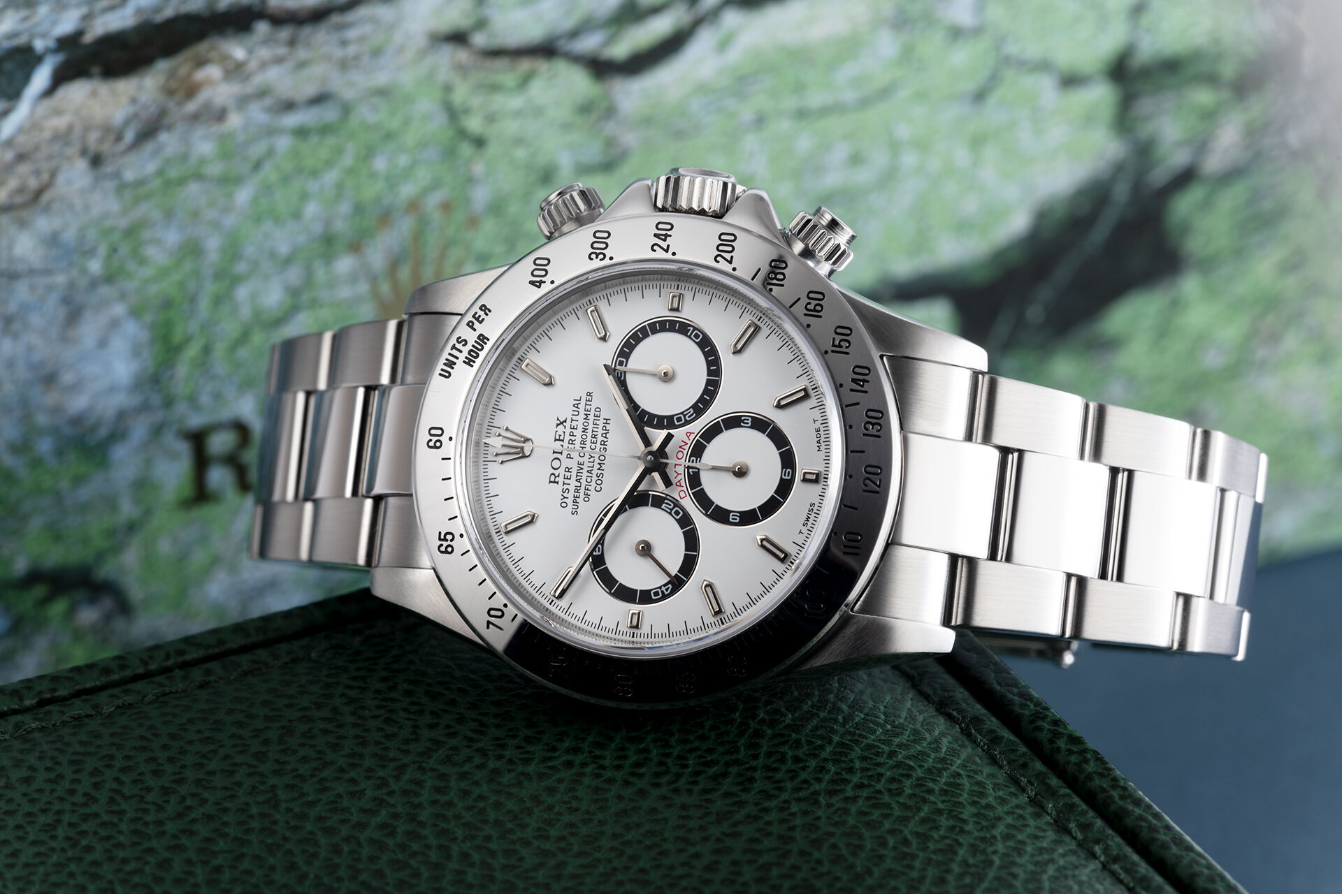 ref 16520 | 'Straight 6 Dial' | Rolex Cosmograph Daytona