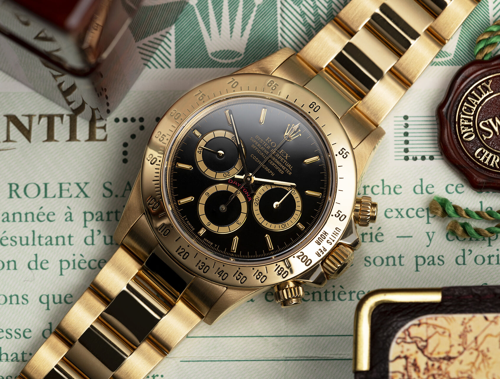 ref 16528 | Box & Certificate | Rolex Cosmograph Daytona