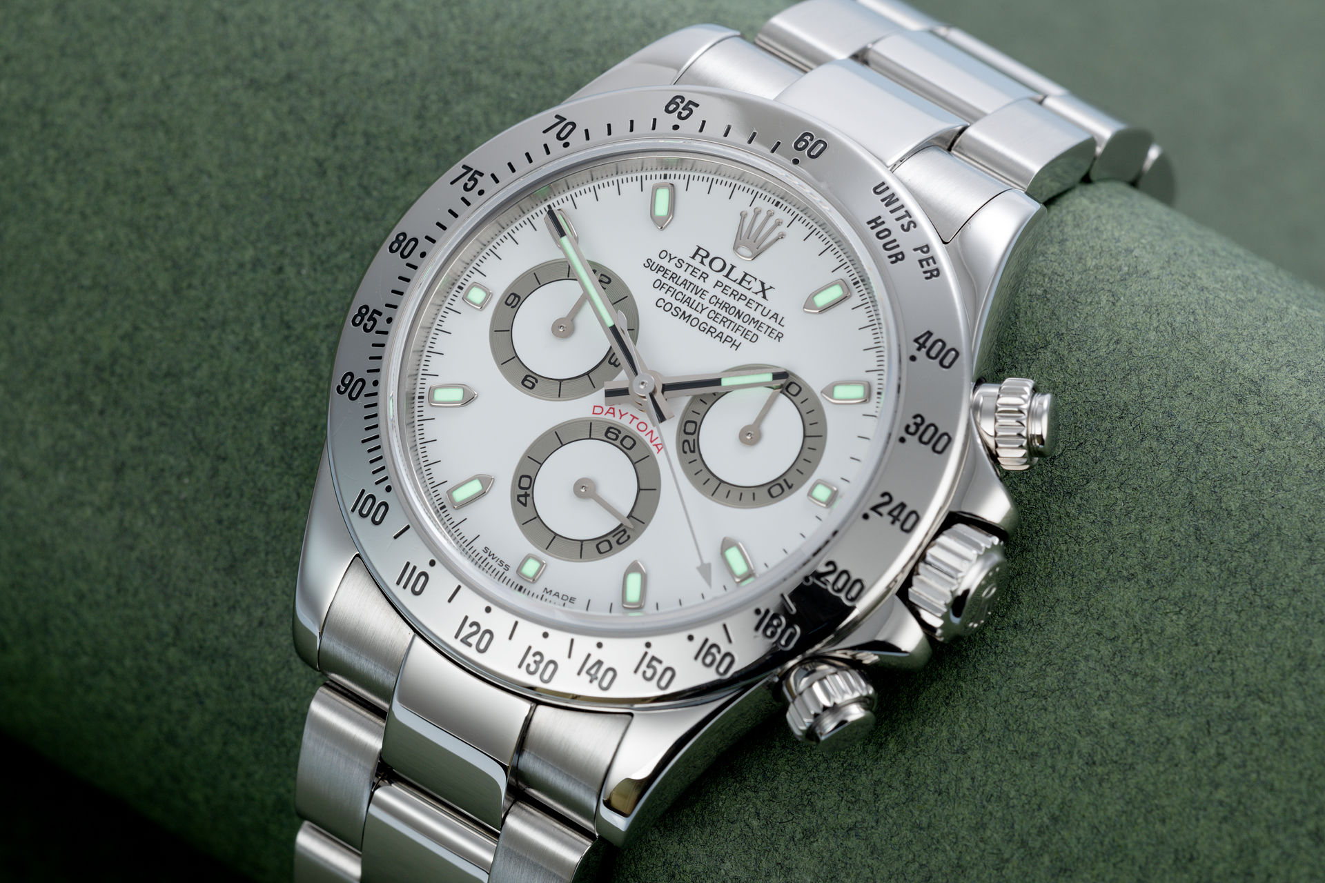 ref 116520 | Box & Papers 'F Serial' | Rolex Cosmograph Daytona