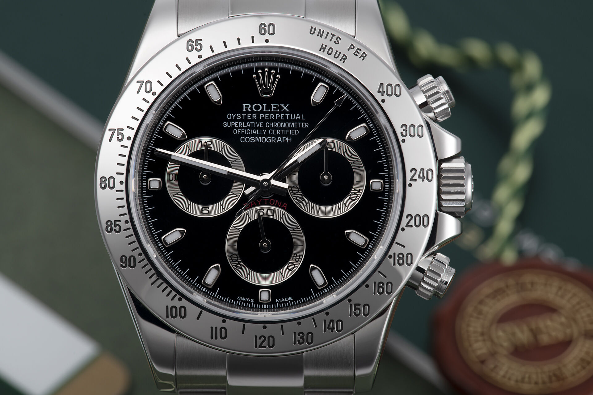 ref 116520 | Box & Certificate | Rolex Cosmograph Daytona