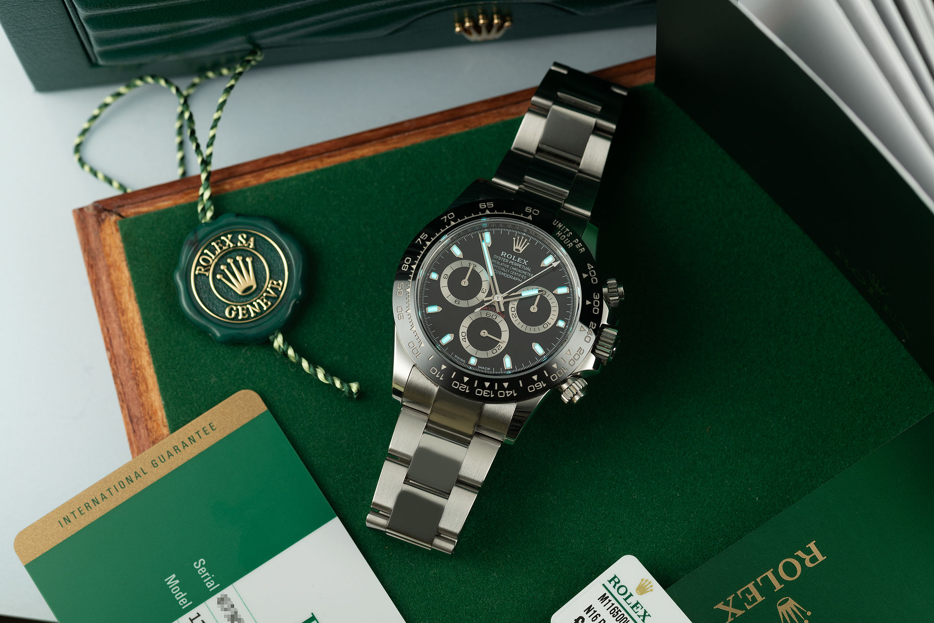 ref 116500LN | Cerachrom Bezel '5 Year Warranty' | Rolex Cosmograph Daytona