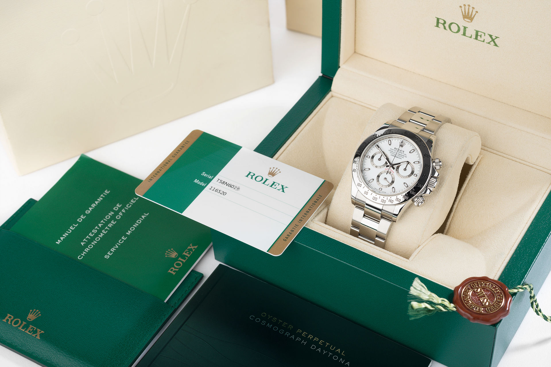ref 116520 | 'Chromalight' Box & Certificate | Rolex Cosmograph Daytona