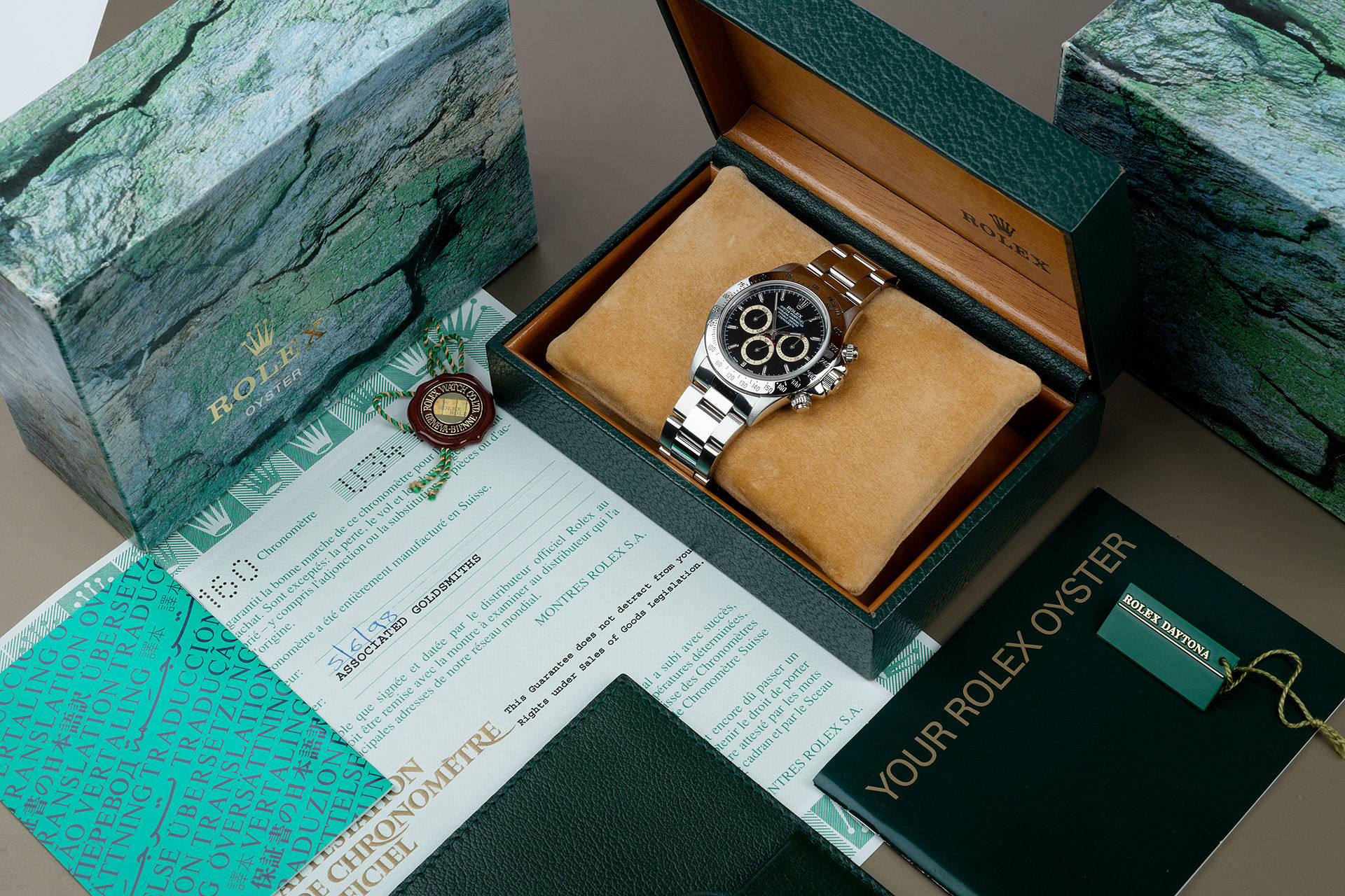 ref 16520 | 'Light Brown Subs' Box & Certificate  | Rolex Cosmograph Daytona