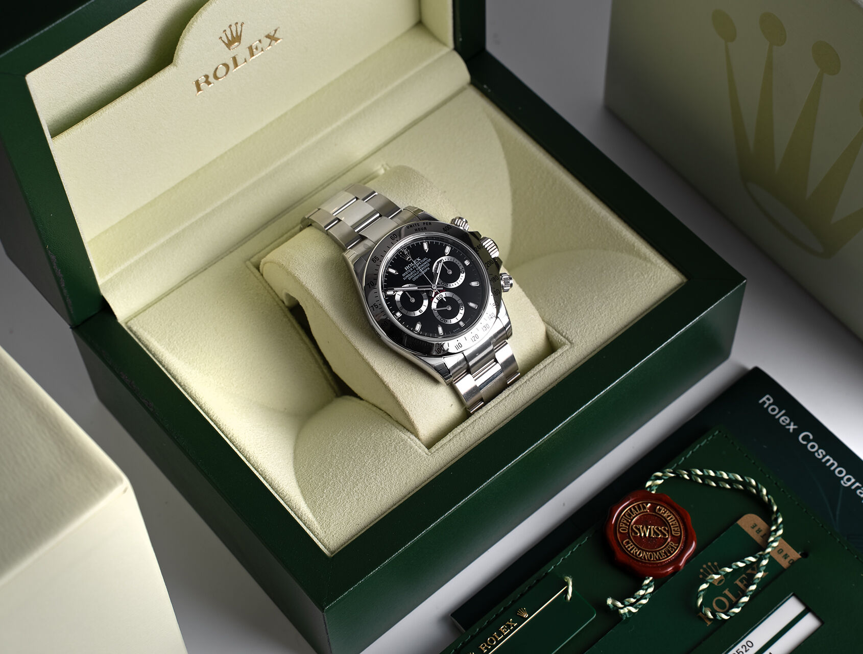 ref 116520 | Discontinued Model | Rolex Cosmograph Daytona