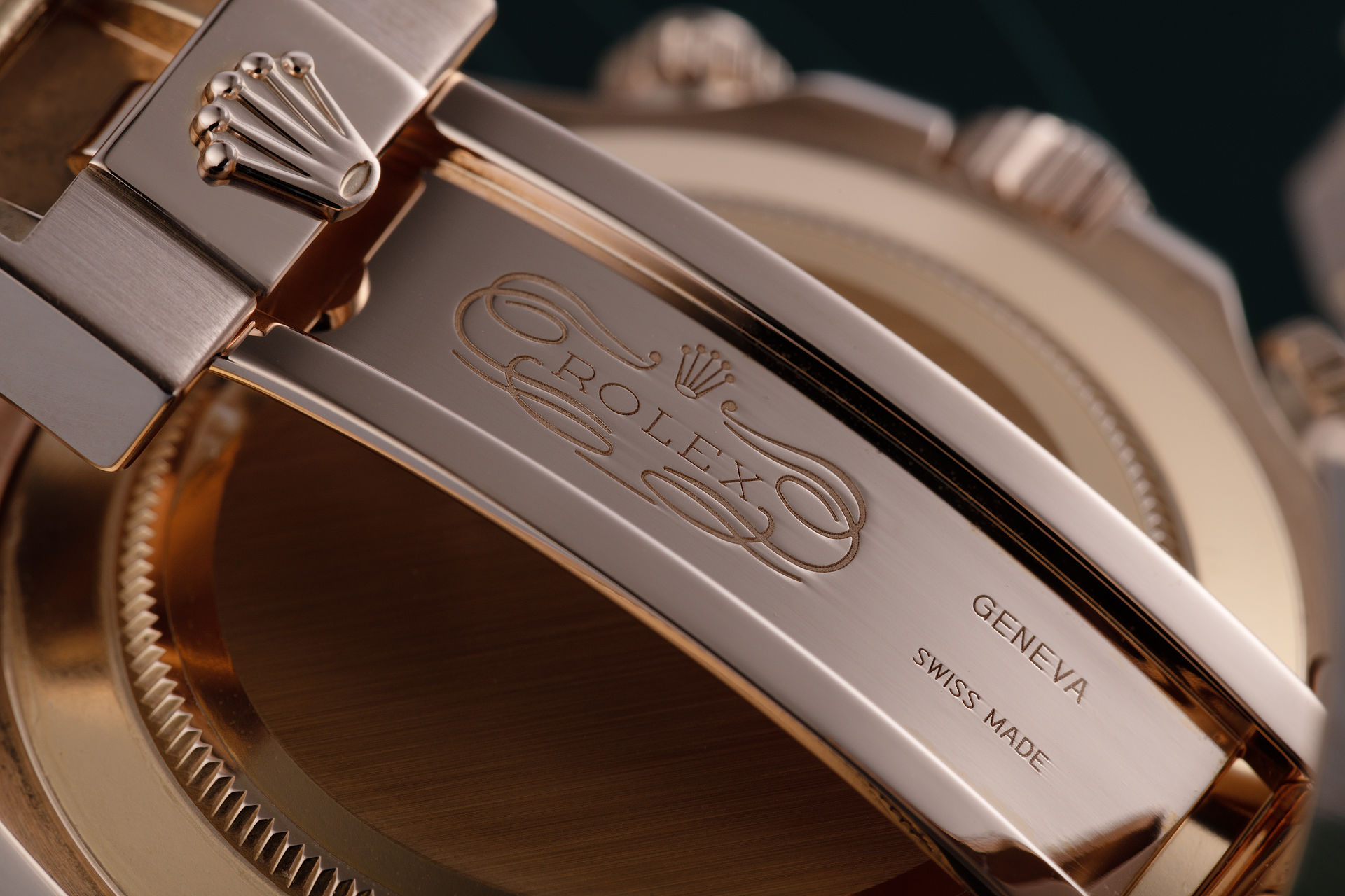 ref 116505 | Everose Gold Box & Papers | Rolex Cosmograph Daytona