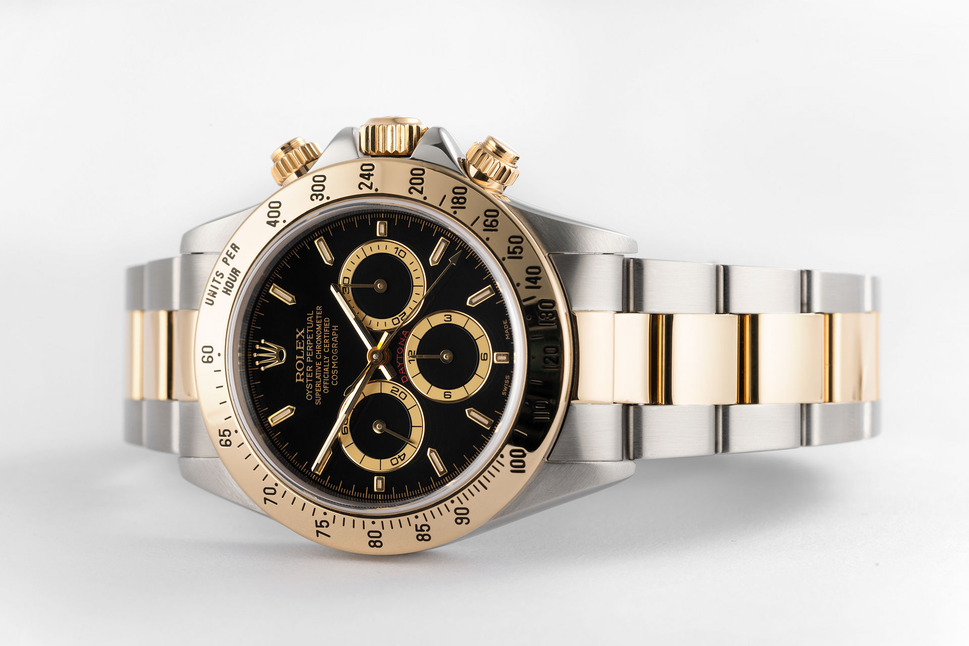 ref 16523 | Gold & Steel 'Rolex Warranty' | Rolex Cosmograph Daytona