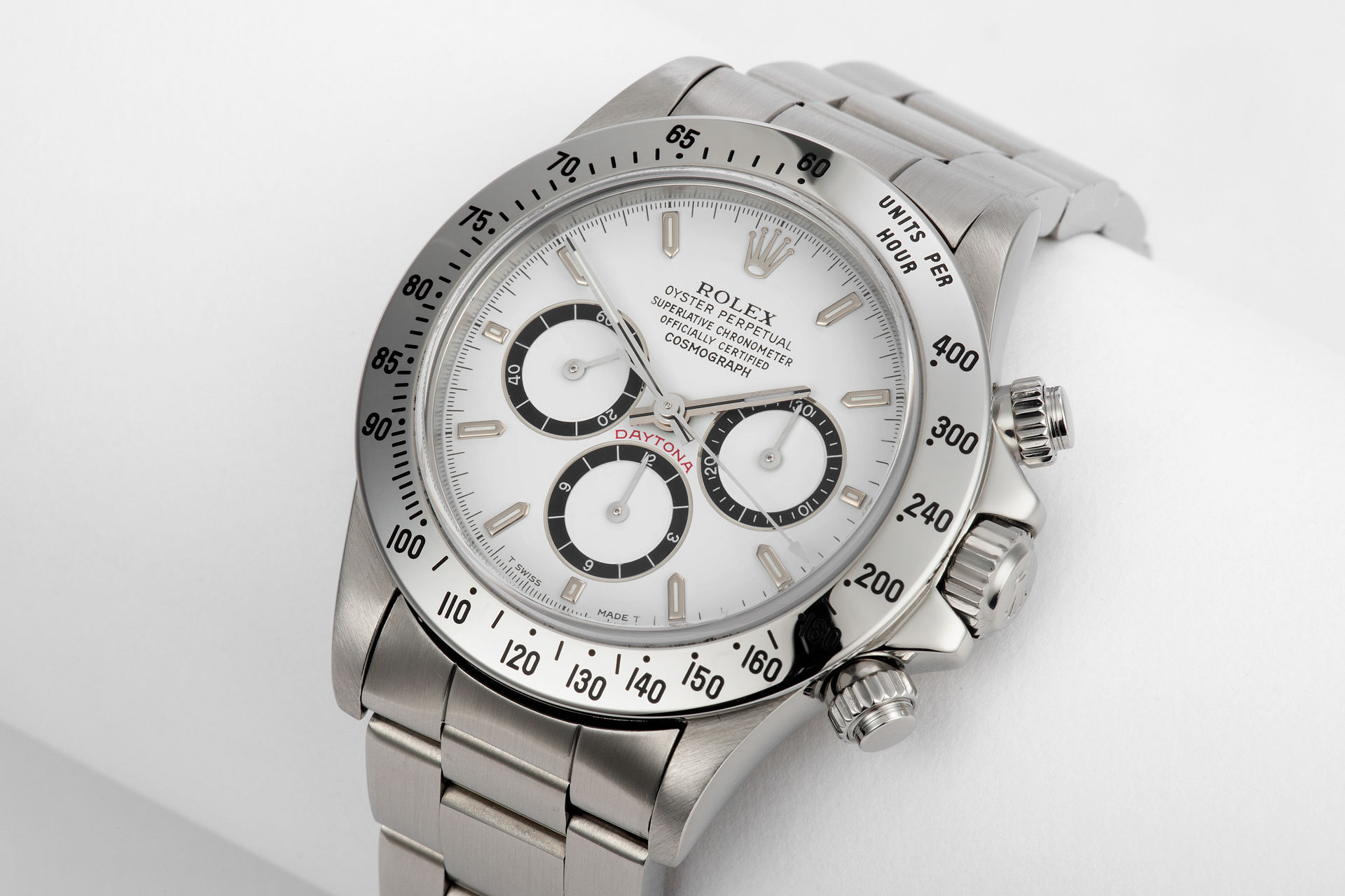 ref 16520 | L Series 'Serifed Dial' | Rolex Cosmograph Daytona