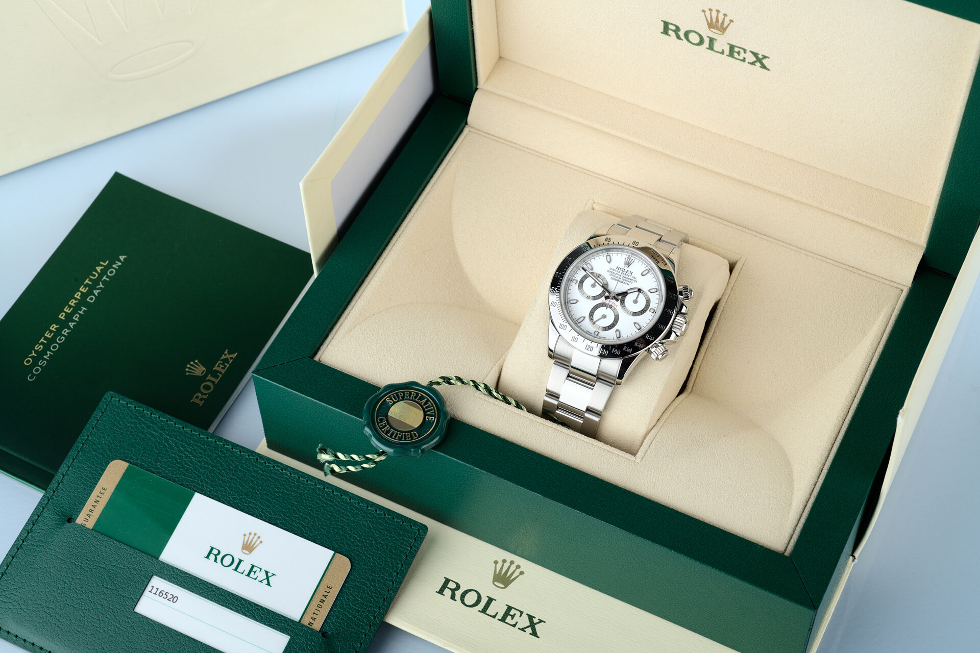 ref 116520 | Late Model - Box and Papers | Rolex Cosmograph Daytona