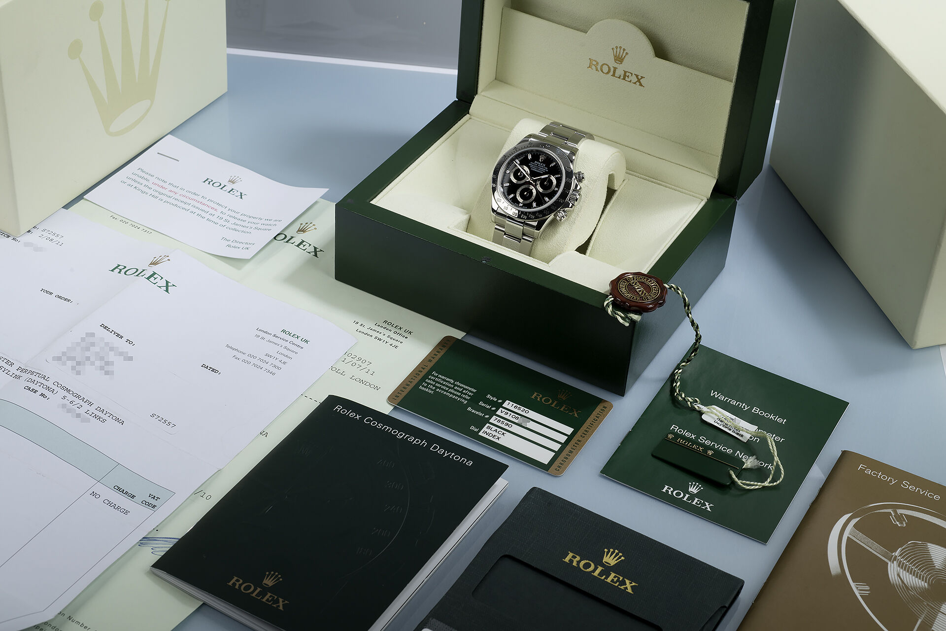 ref 116520 | 'Box & Certificate' | Rolex Cosmograph Daytona