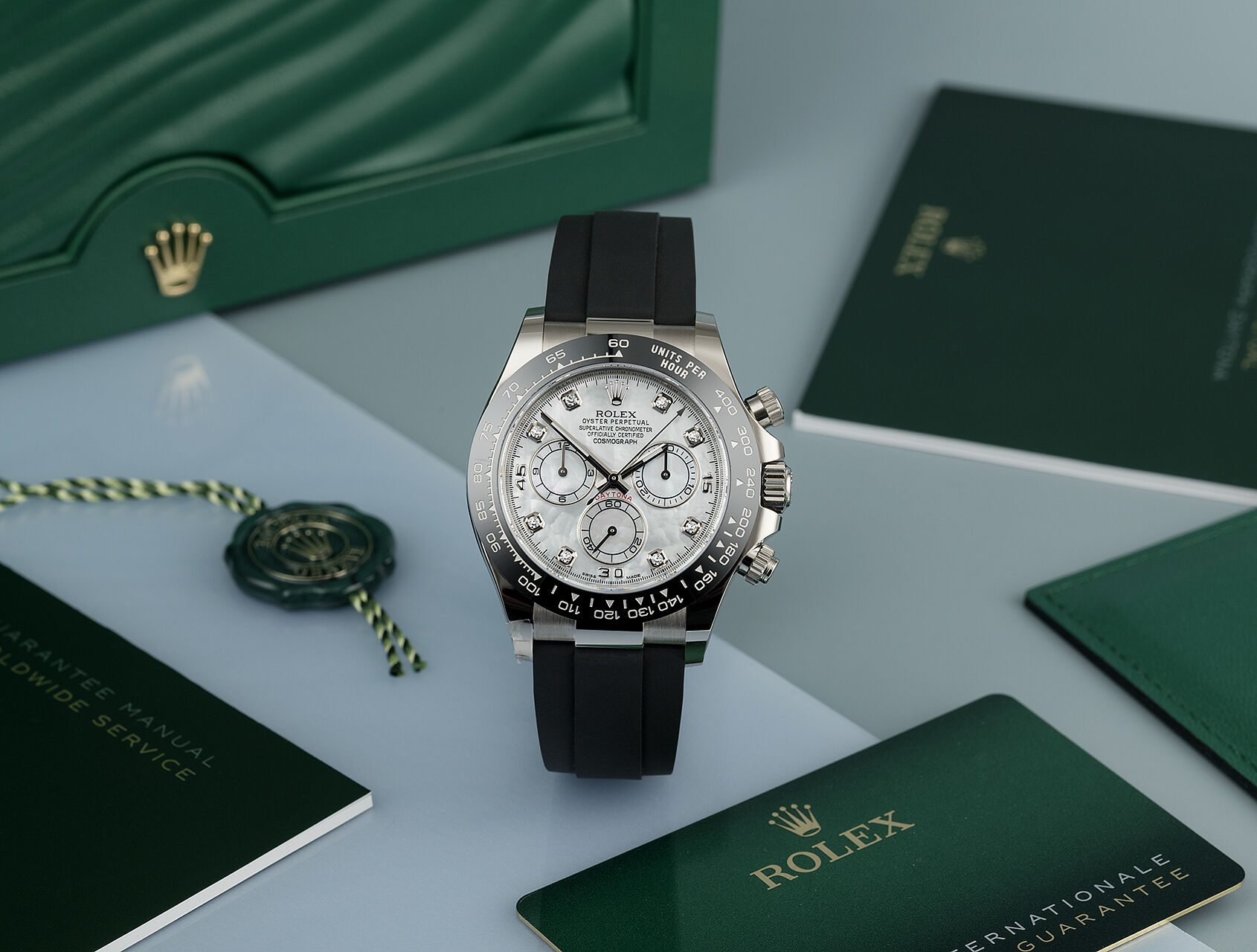 ref 116519LN | 116519LN - White Gold  | Rolex Cosmograph Daytona