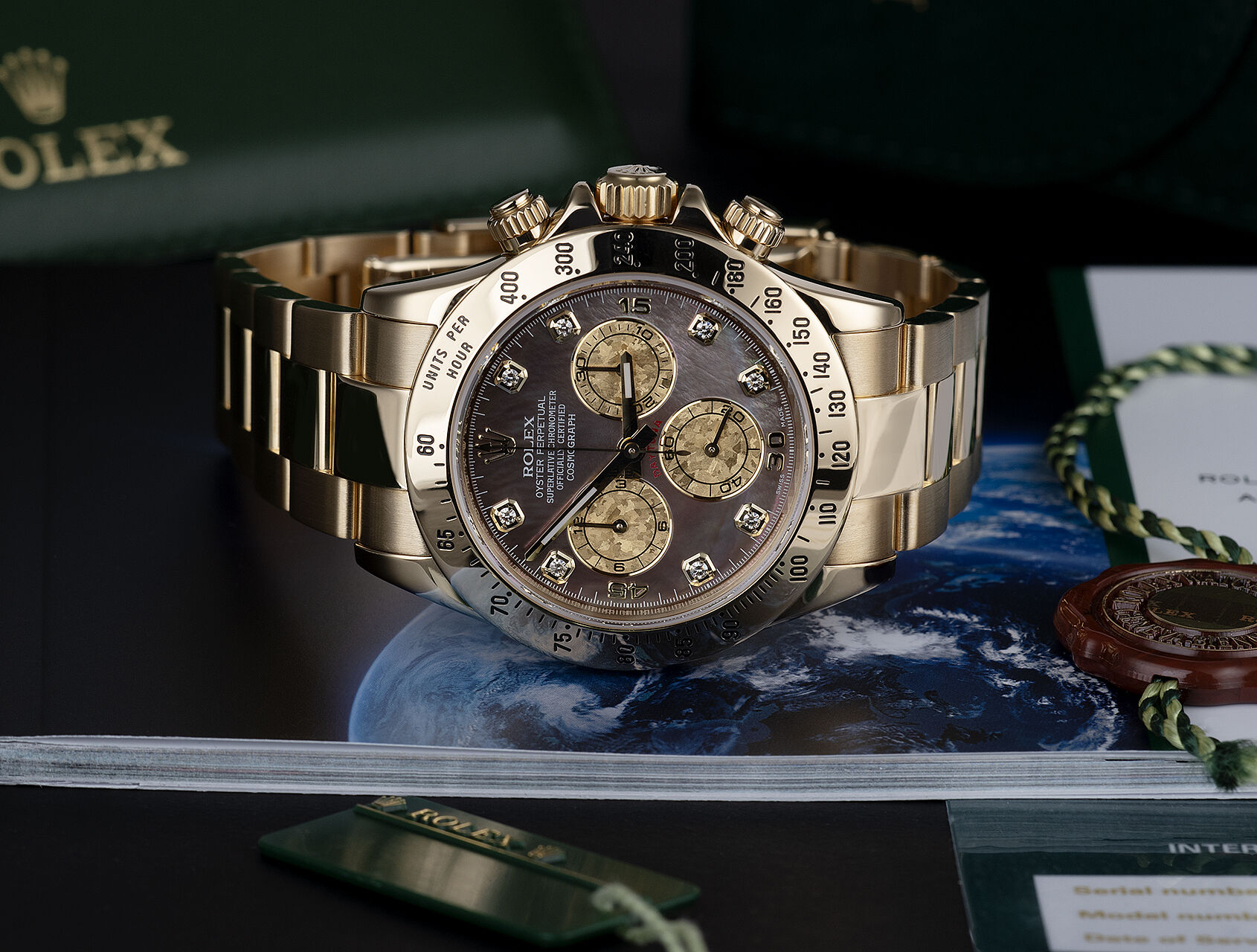 ref 116528 | 116528 - Yellow Gold  | Rolex Cosmograph Daytona