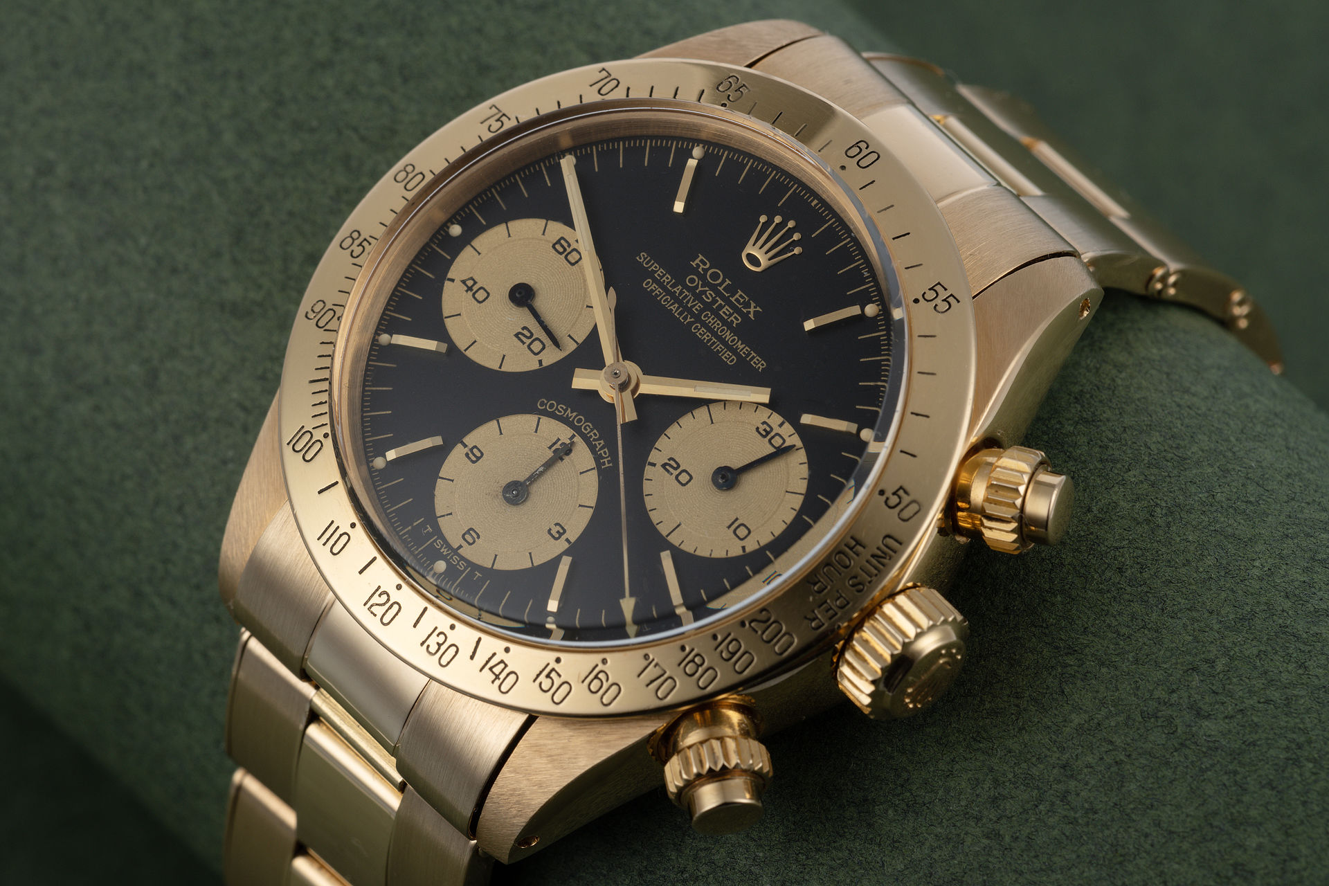 ref 6265 | Rare 18ct Yellow Gold  | Rolex Cosmograph Daytona