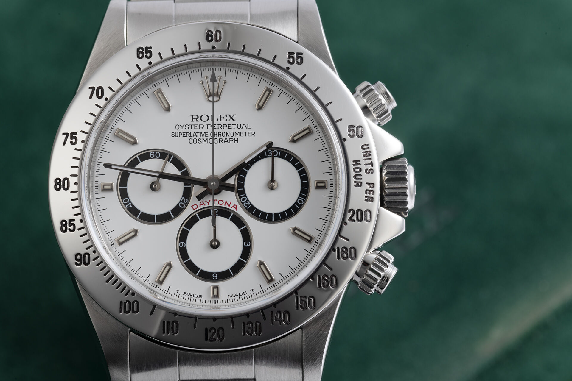 ref 16520 | MK 1 '200 unit Bezel' | Rolex Cosmograph Daytona