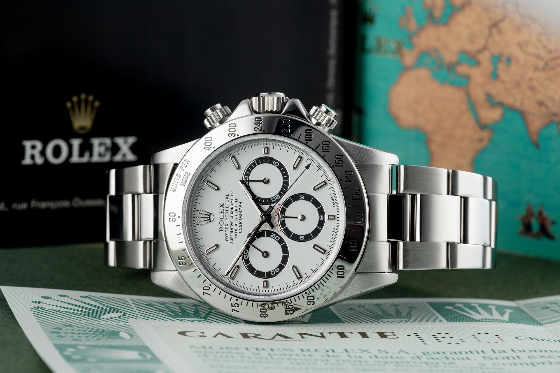 ref 16520 | Under Rolex Service Warranty | Rolex Cosmograph Daytona