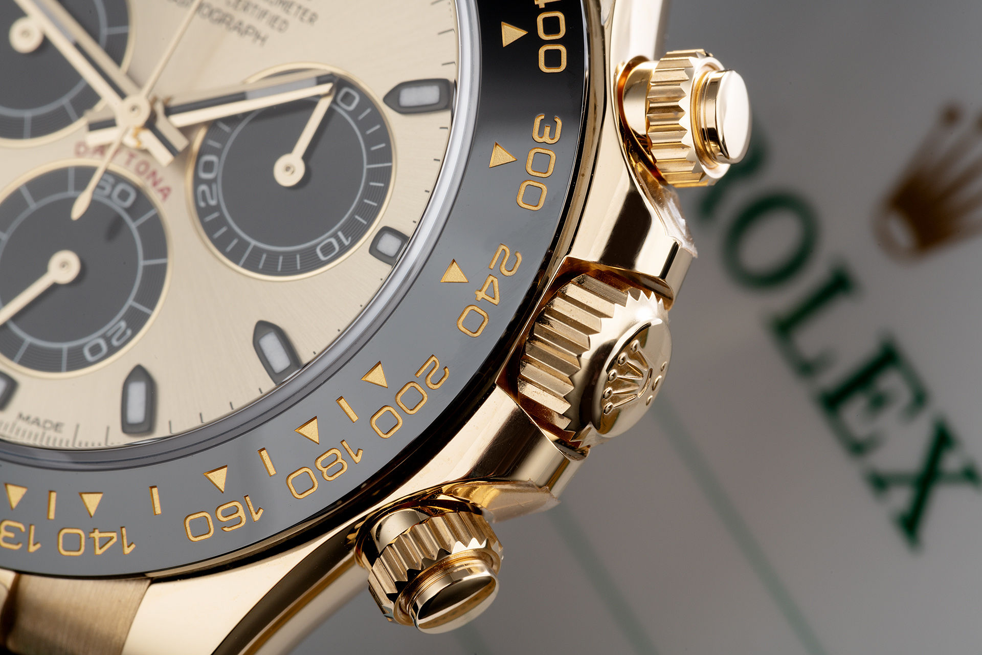 ref 116518LN | Yellow Gold 'Oysterflex' | Rolex Cosmograph Daytona