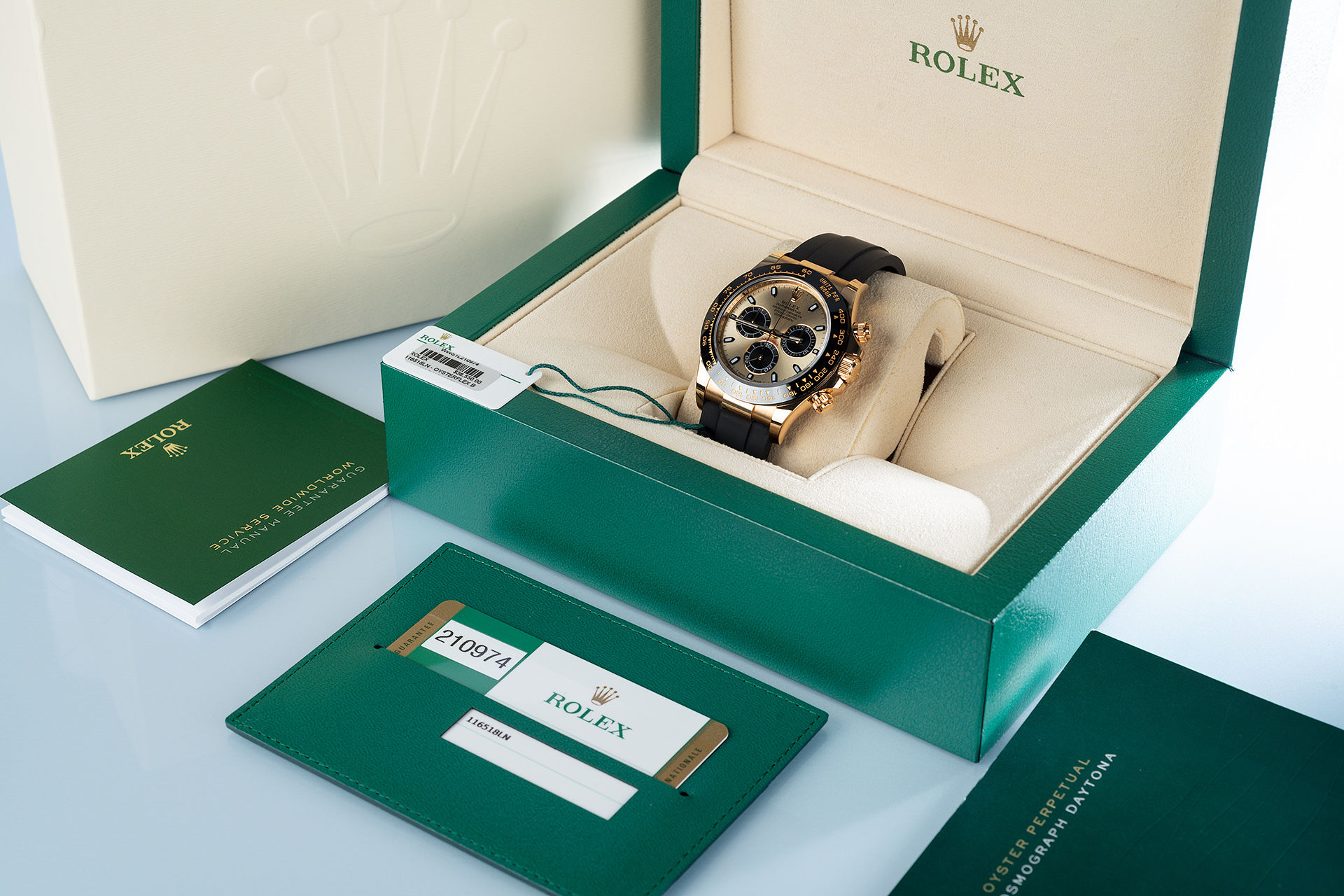 ref 116518LN | Yellow Gold 'Oysterflex' | Rolex Cosmograph Daytona