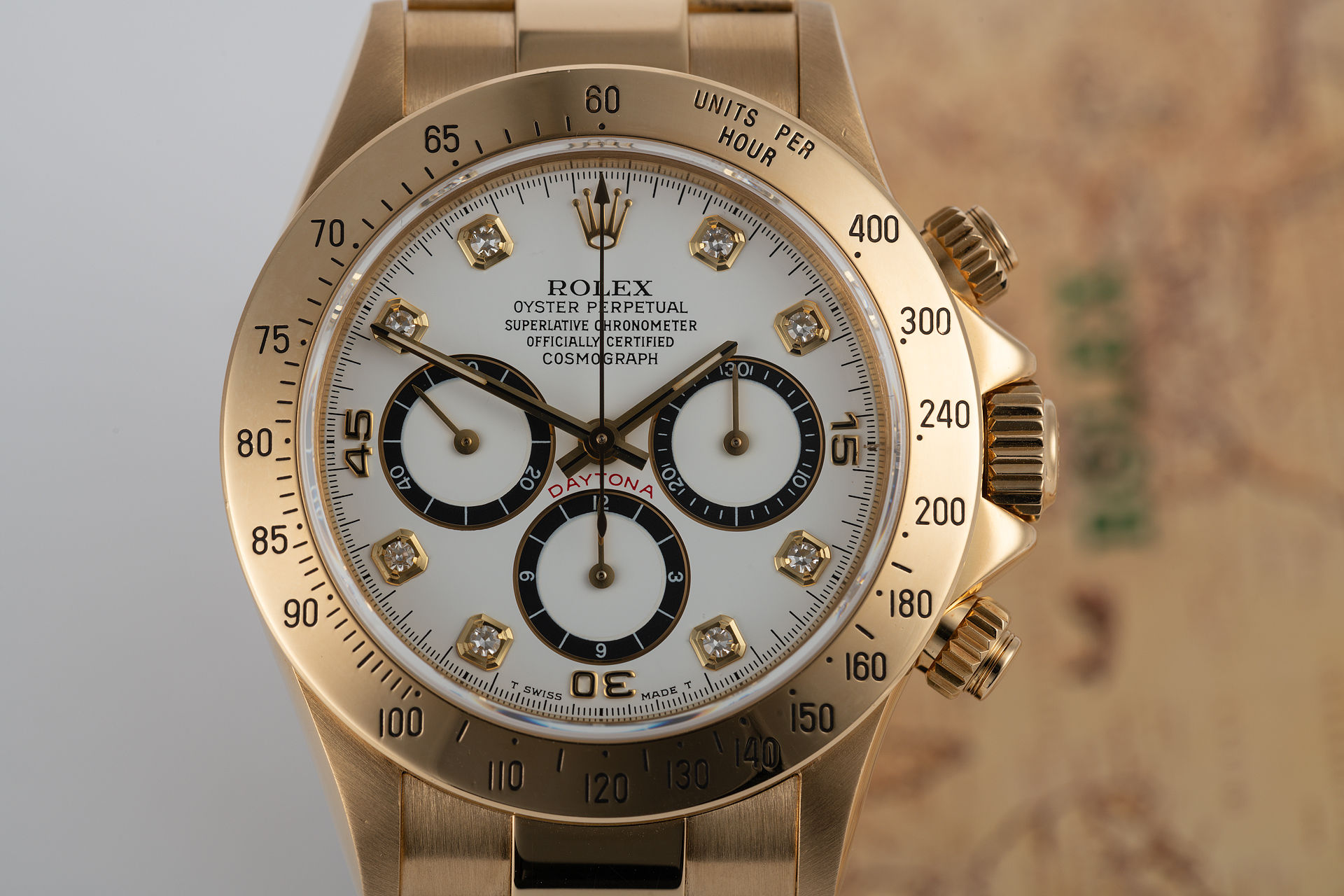 ref 16528 | Yellow Gold 'Rare Diamond Dial' | Rolex Cosmograph Daytona