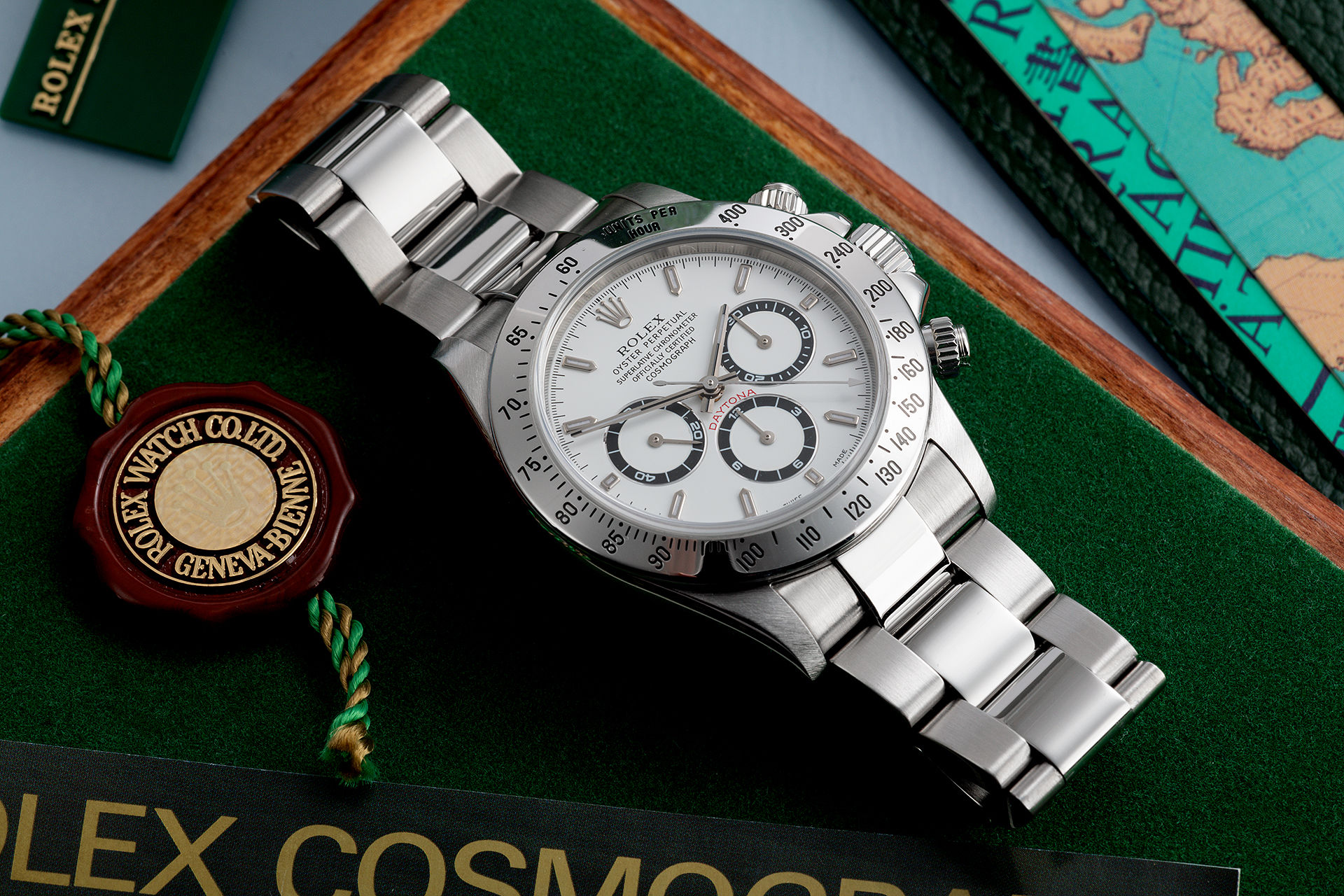 "New Old Stock" A serial | ref 16520 | Rolex Cosmograph Daytona