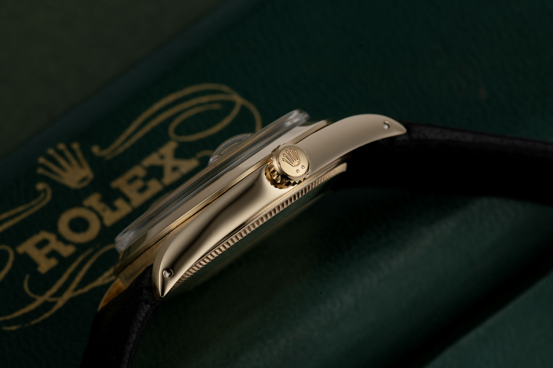 ref 1500 | '14ct Yellow Gold' | Rolex Date