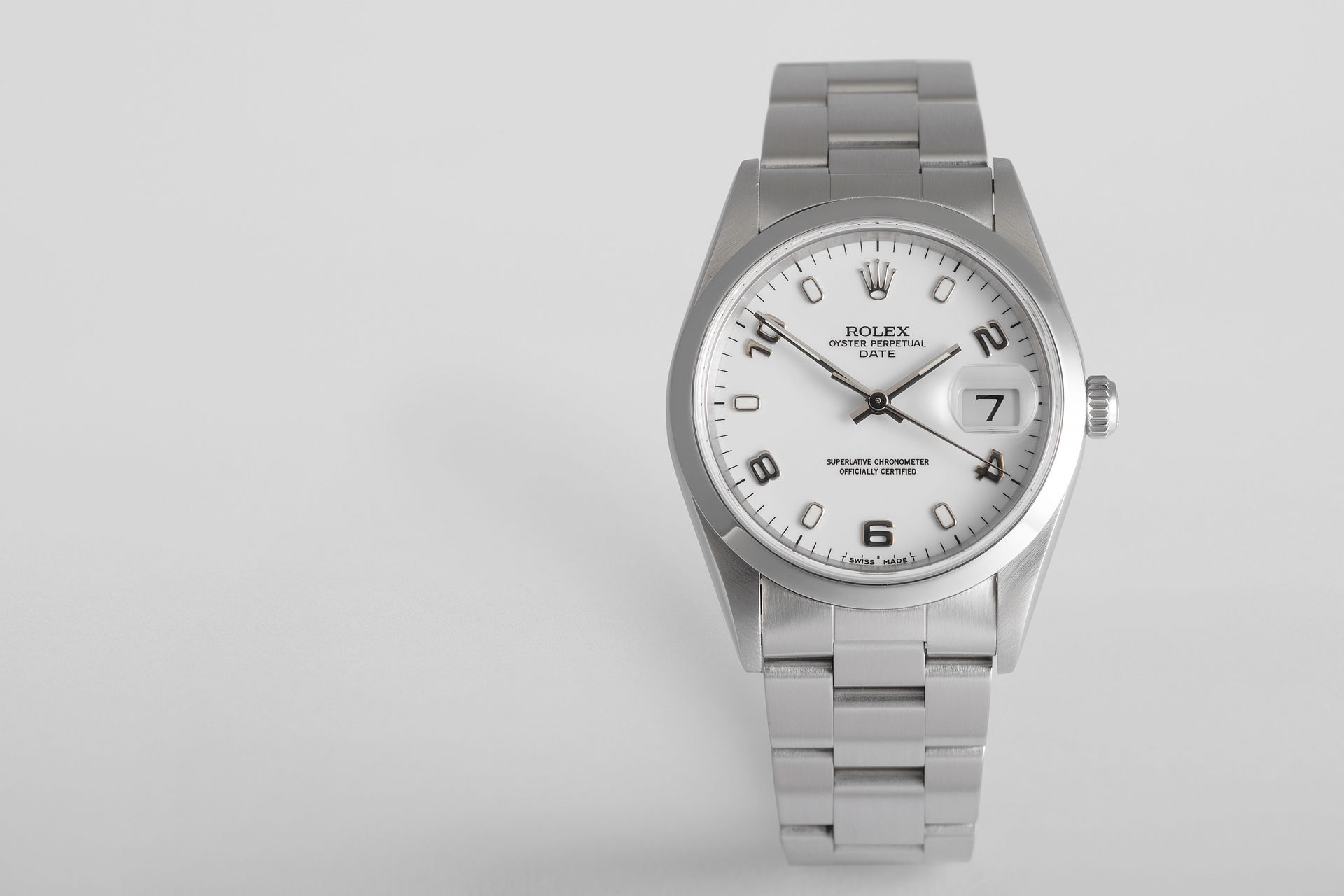 ref 15200 | 34mm 'Box and Papers' | Rolex Date