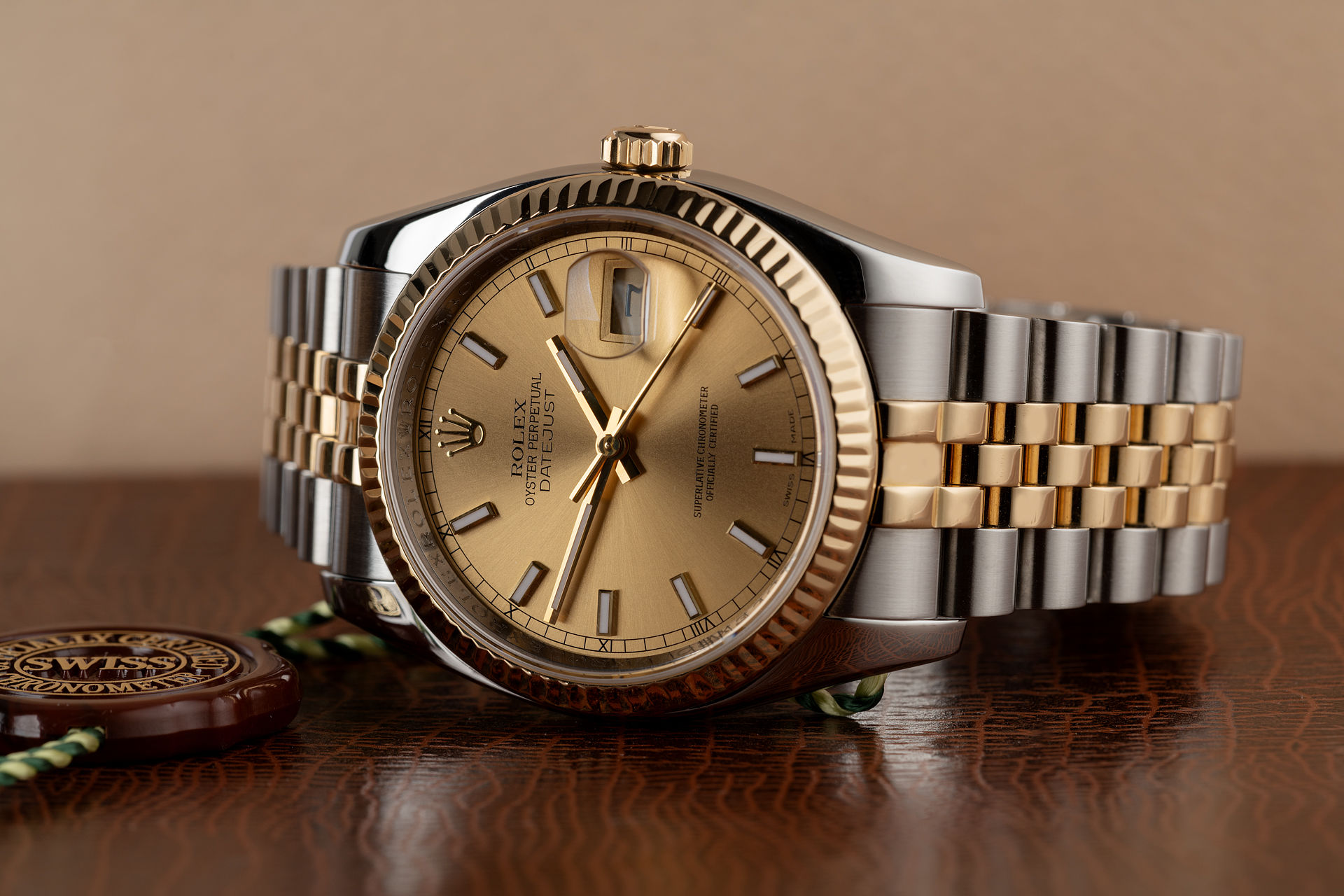 ref 116233 | 18ct Gold & Steel 'Full Set' | Rolex Datejust