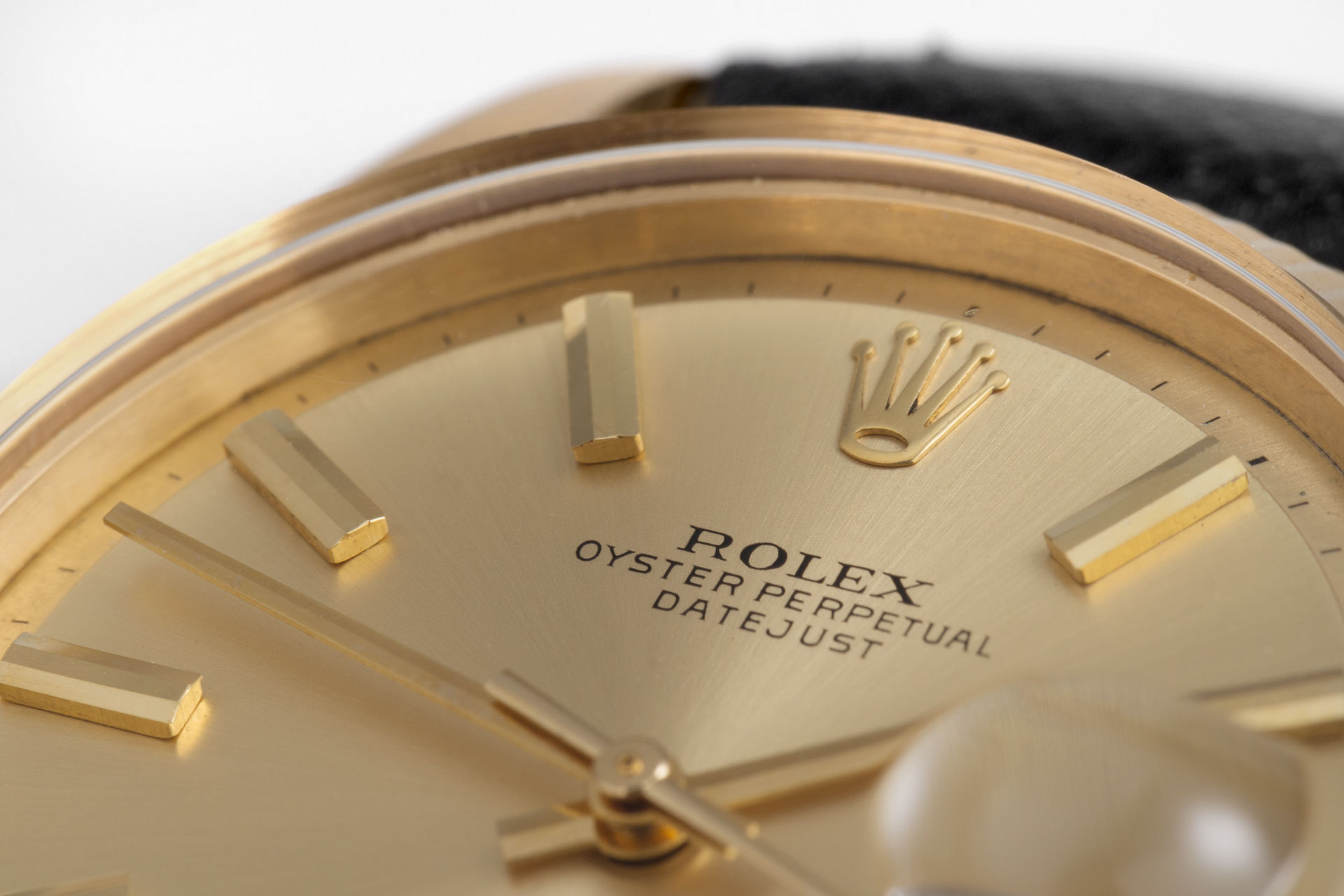 ref 6605 | 18ct Yellow Gold 'Butterfly Rotor' | Rolex Datejust