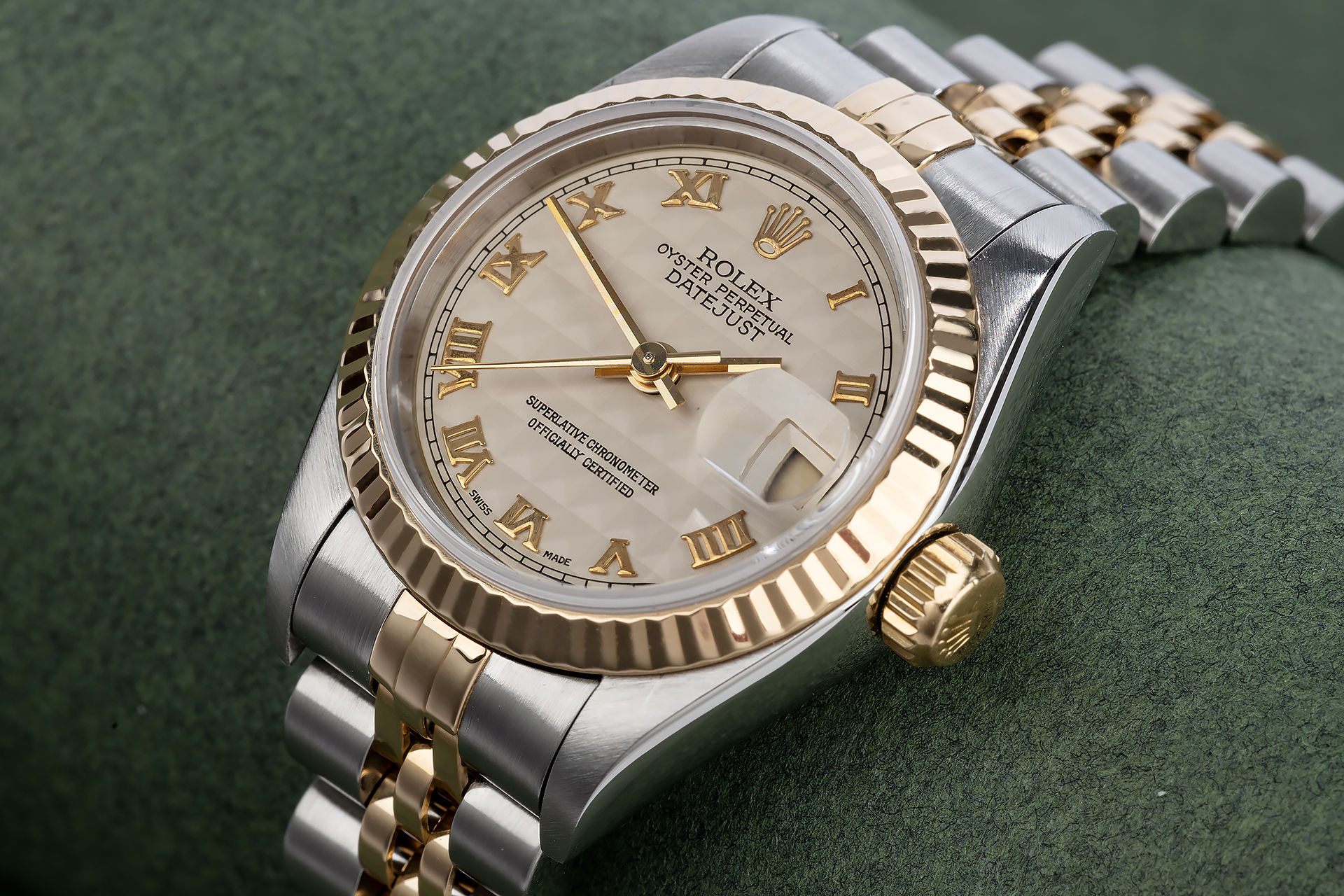 ref 69173 | 26mm 'Steel & Yellow Gold' | Rolex Datejust