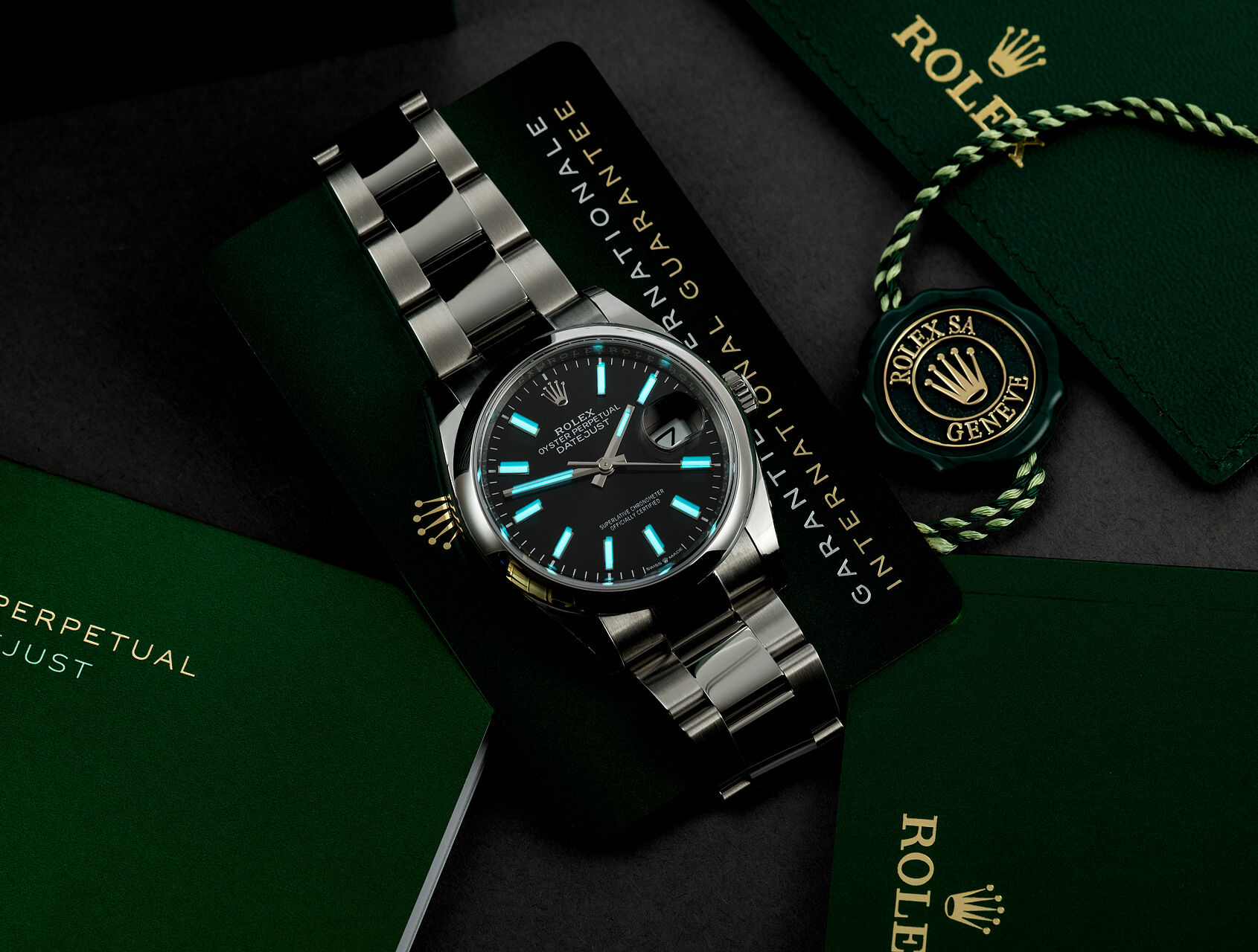 ref 126200 | 126200 - Box & Certificate | Rolex Datejust 36