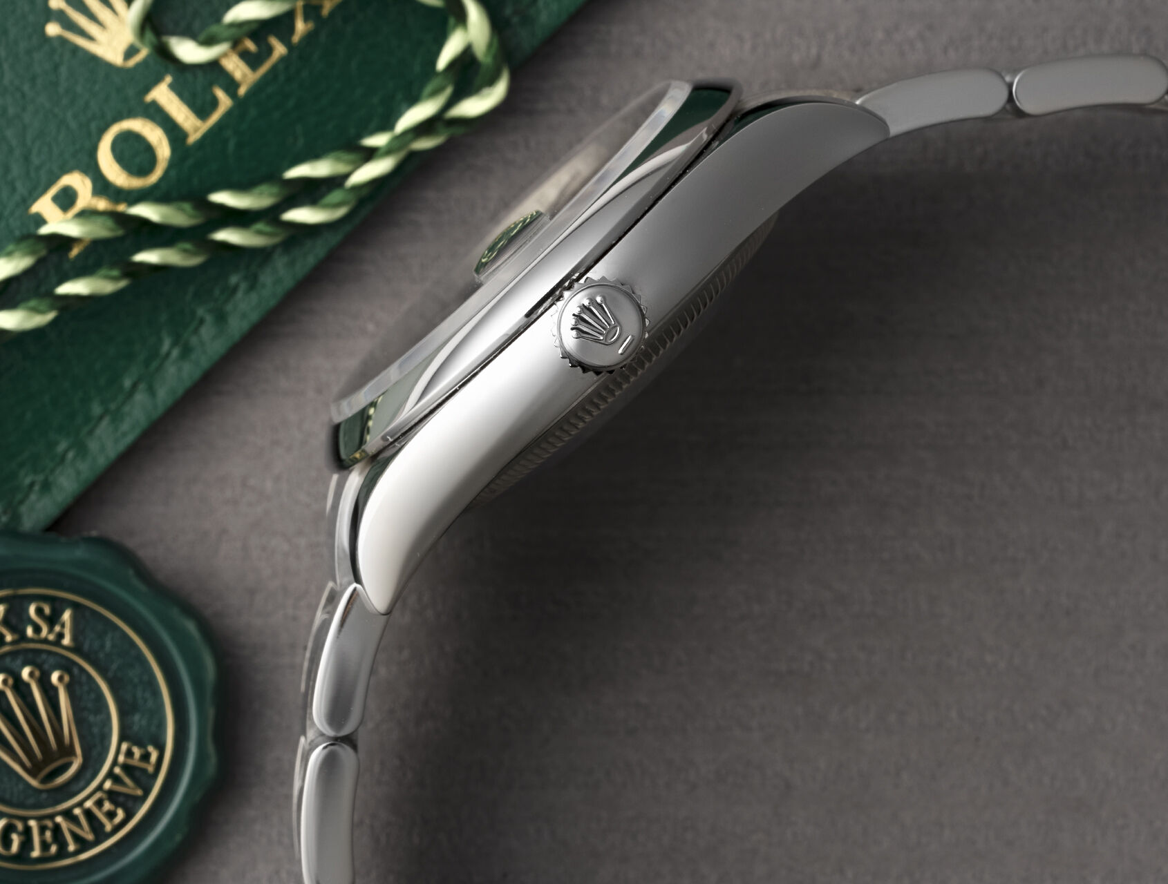 ref 126200 | 126200 - Bright Blue | Rolex Datejust 36