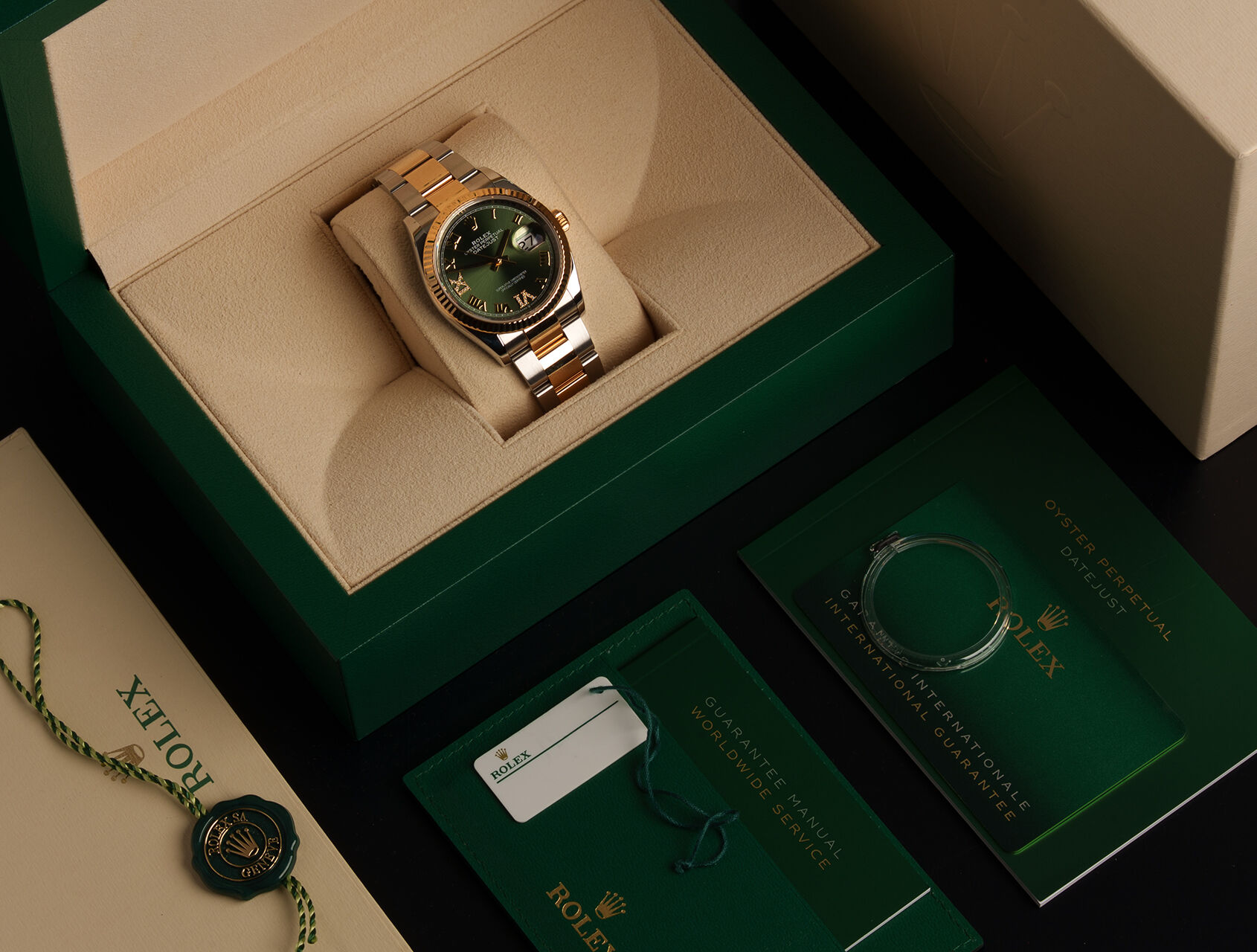 ref 126233 | Diamond VI and IX | Rolex Datejust 36