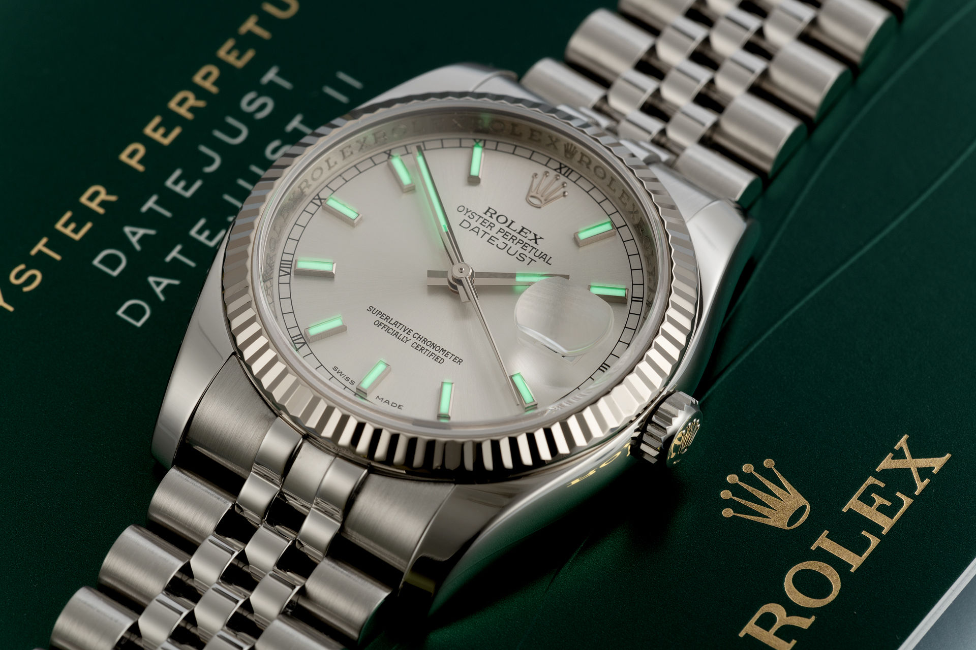 ref 116234 | 'Box & Certificate' | Rolex Datejust