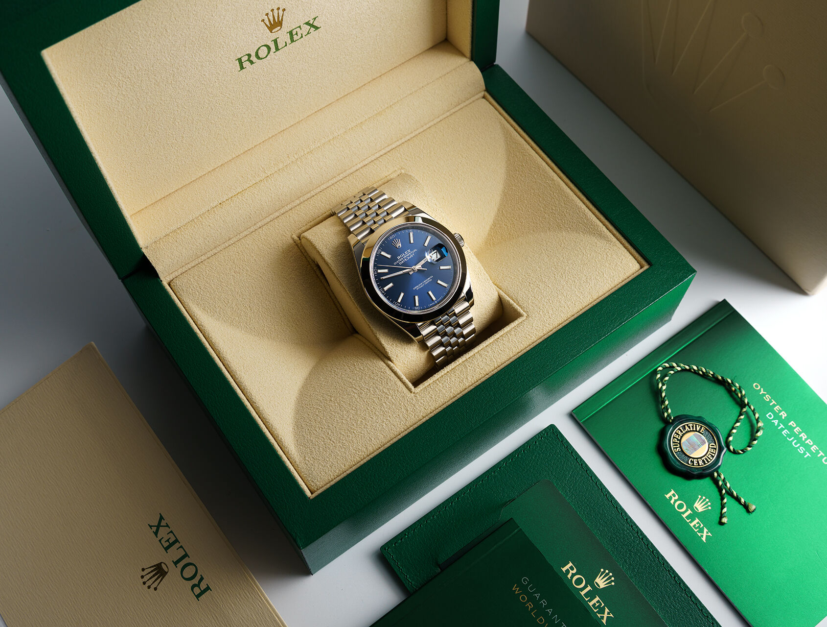 ref 126300 | 126300 - Bright Blue | Rolex Datejust 41