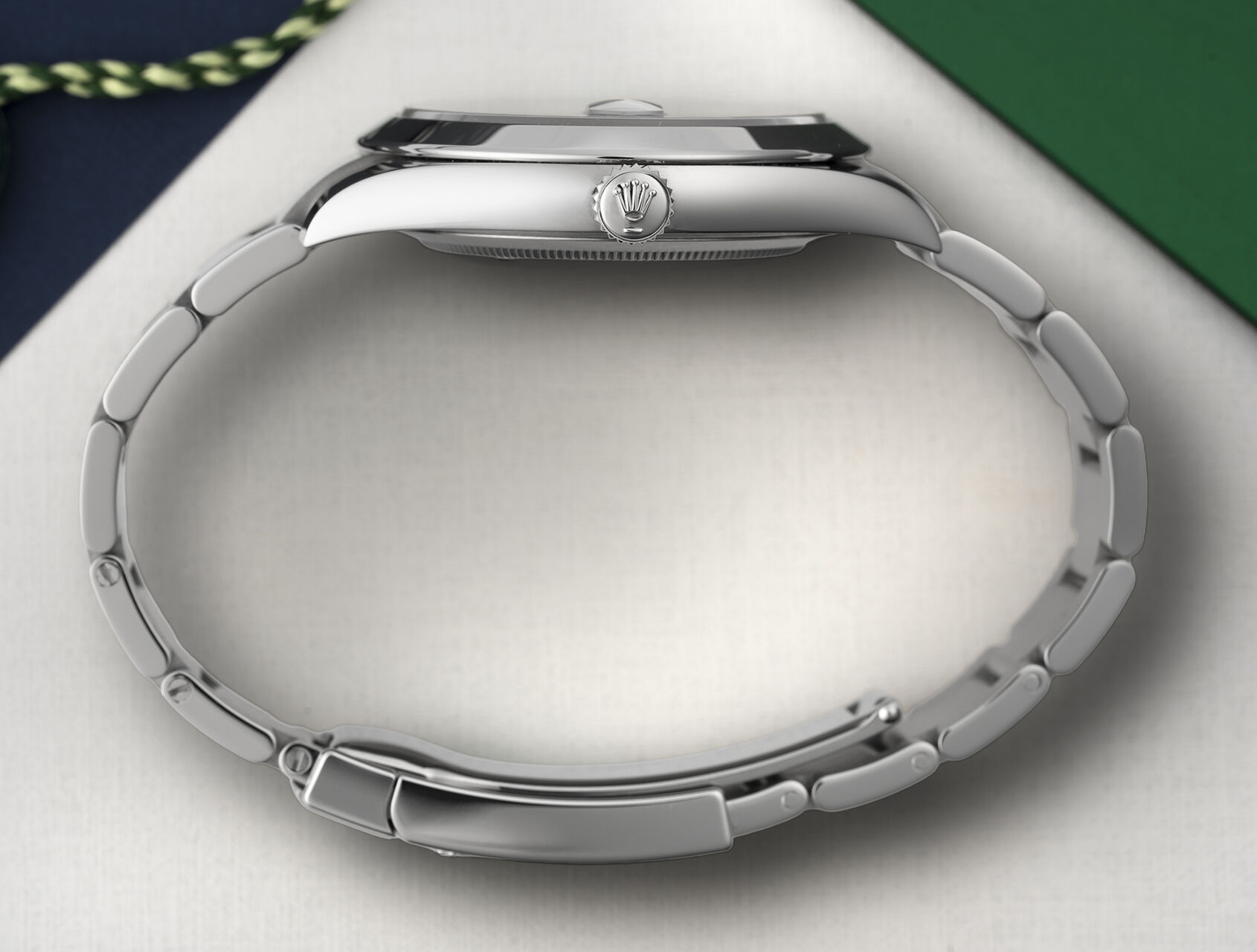 ref 126300 | 126300 - Bright Blue | Rolex Datejust 41