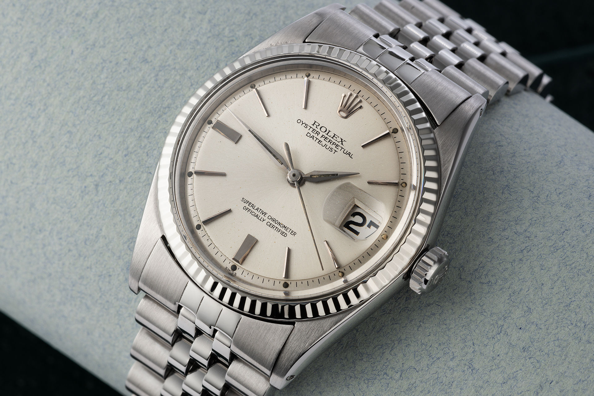 ref 1601 | Vintage 'Chamfered Dial' - Early Hands | Rolex Datejust