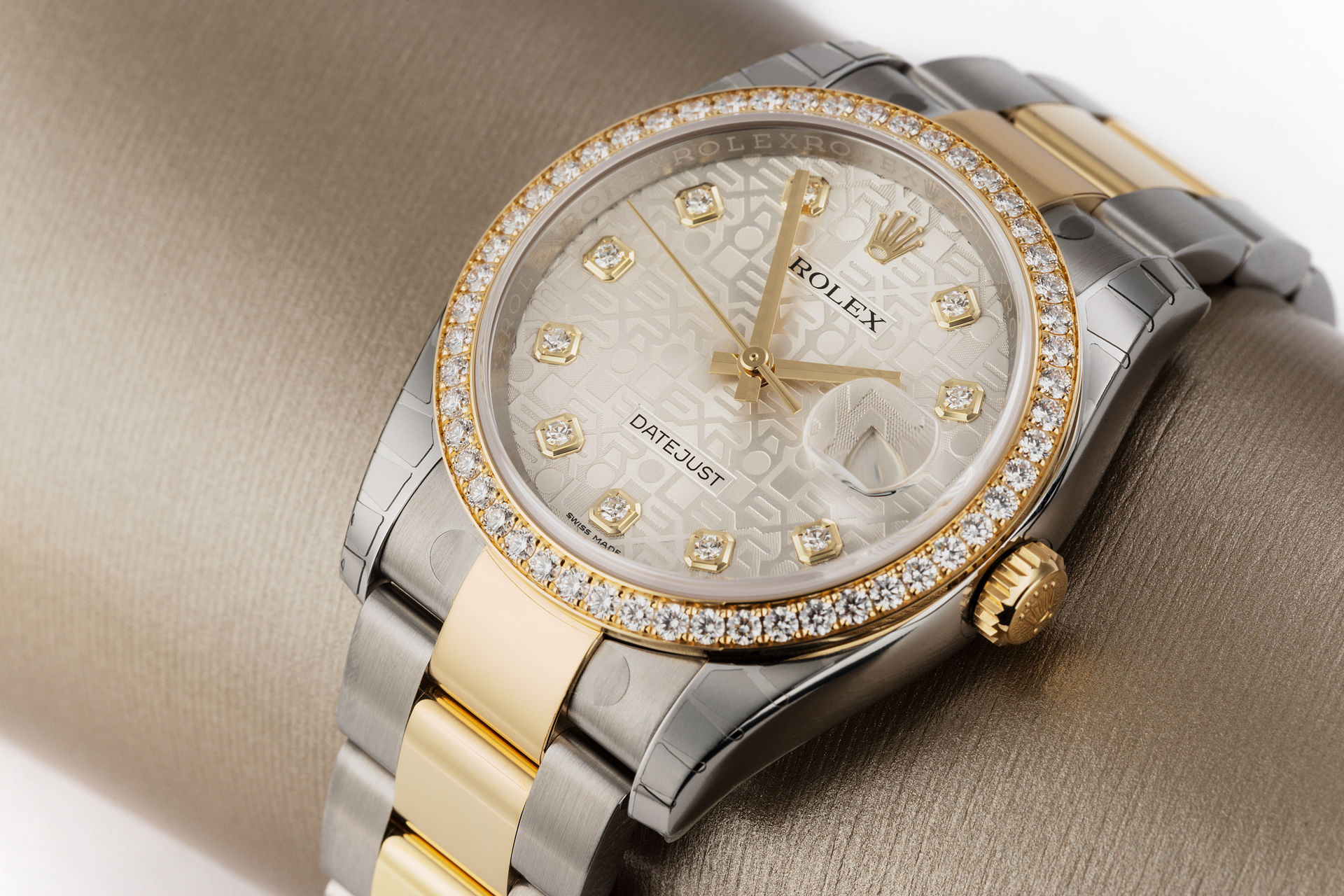 ref 116243 | 'Diamond Bezel' Fully Stickered | Rolex Datejust