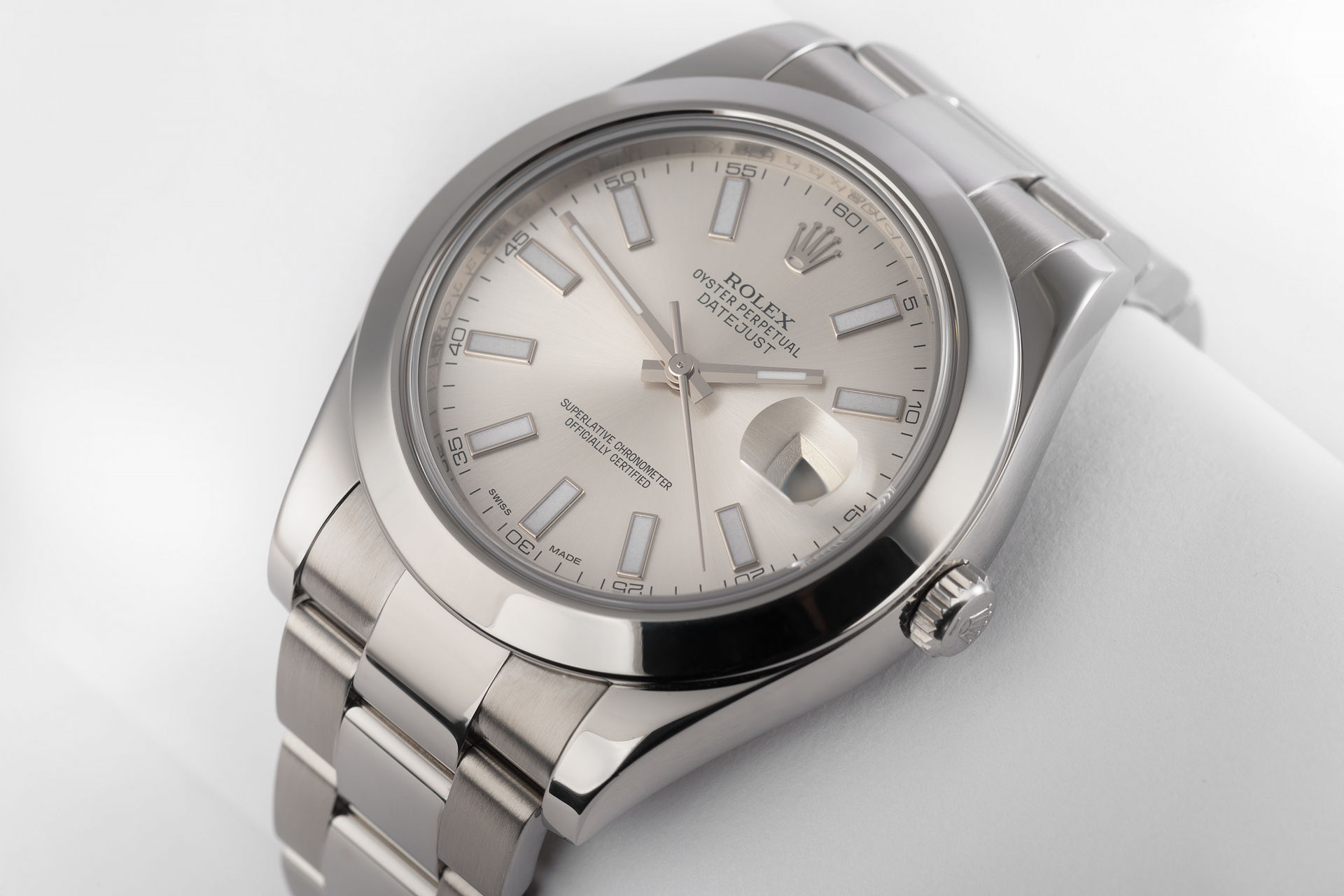 ref 116300 | 41mm 'Box & Papers' | Rolex Datejust II