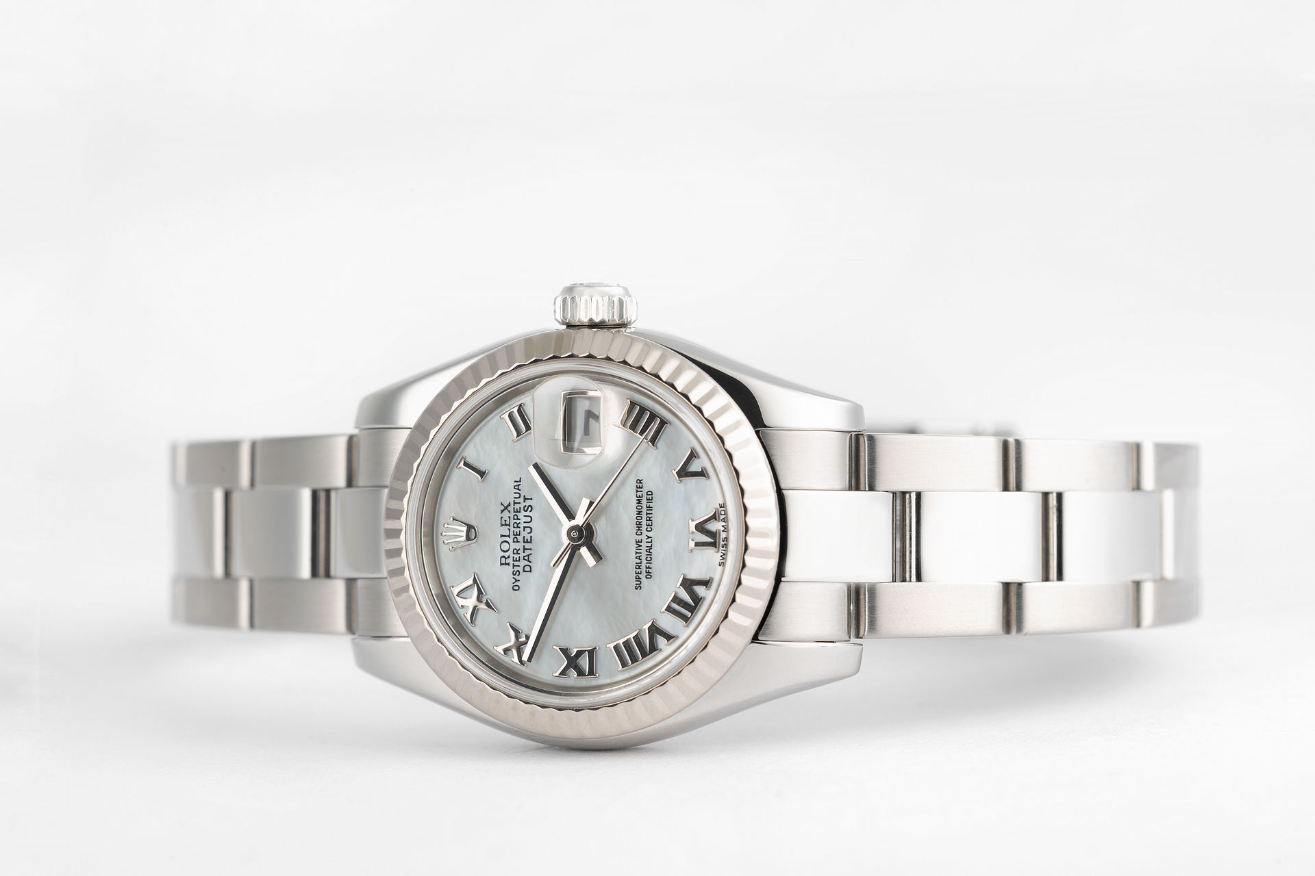 ref 179174 | Mother Of Pearl 'White Gold Bezel' | Rolex Datejust