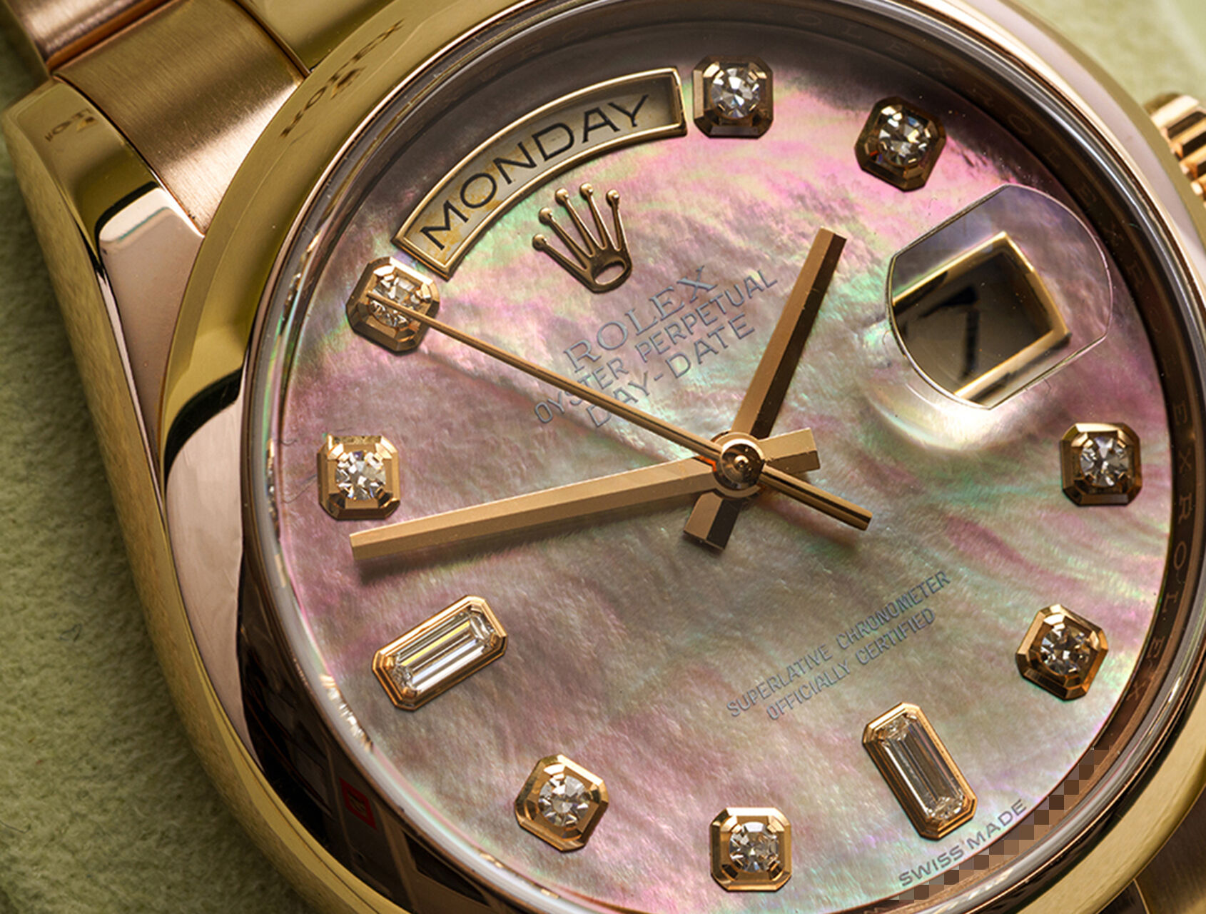 ref 118205 | 118205 - Box & Certificate | Rolex Day-Date