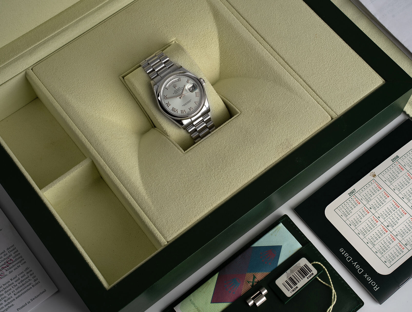 ref 118206 | 118206 - Ice Blue | Rolex Day-Date