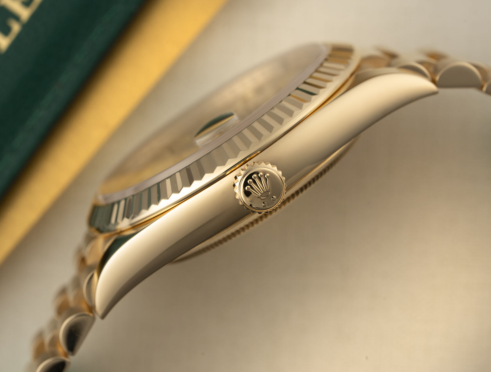 ref 228238 | 228238 - Yellow Gold | Rolex Day-Date
