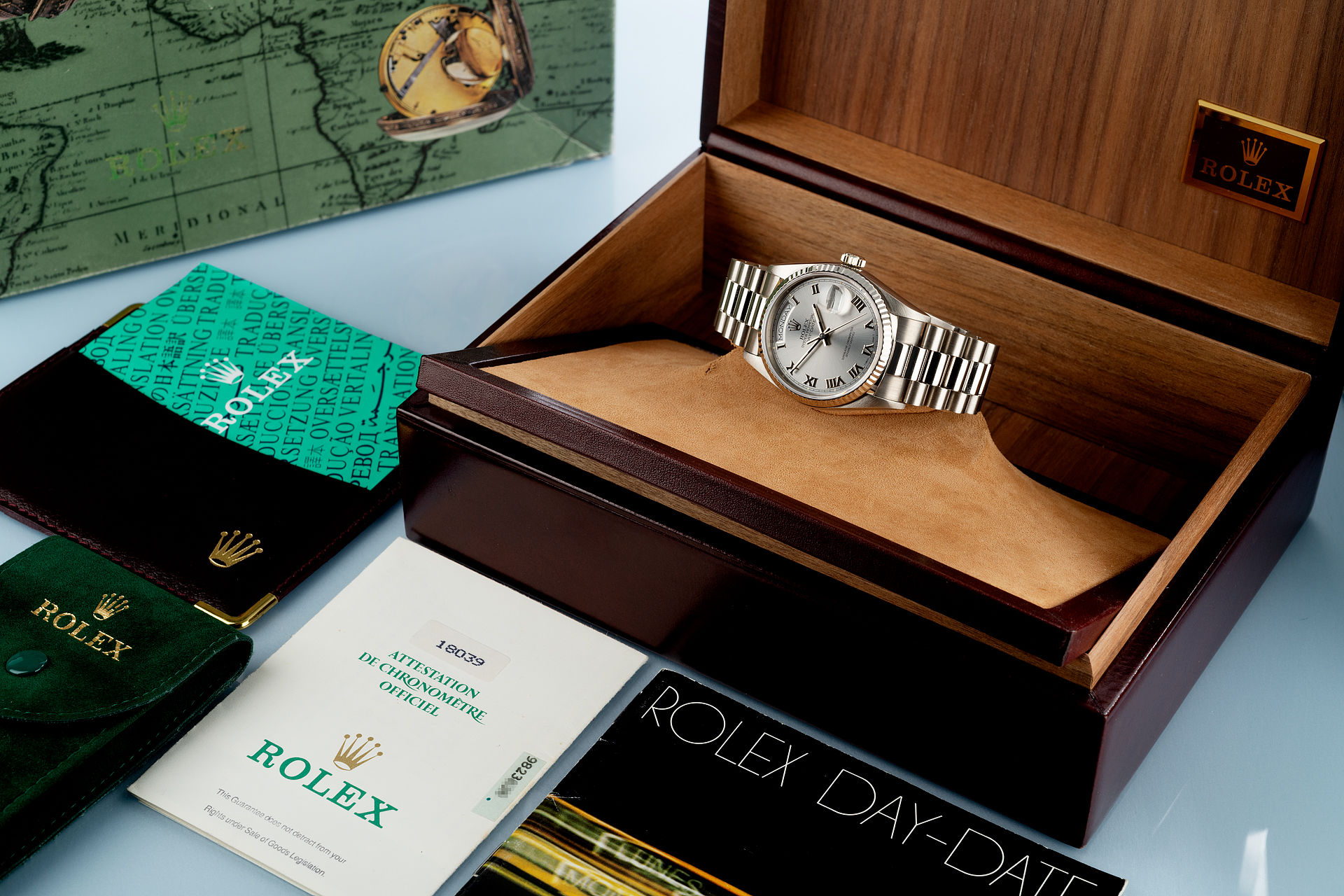 ref 18039 | White Gold 'Box & Certificate' | Rolex Day-Date