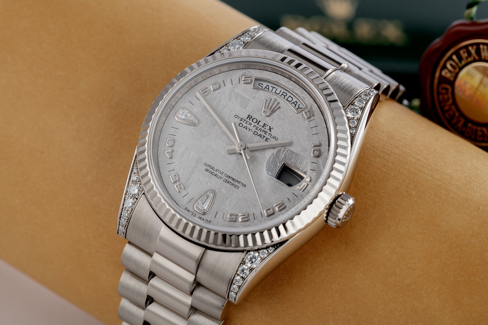 ref 118339 | White Gold - 'Meteorite Diamond Dial' | Rolex Day-Date