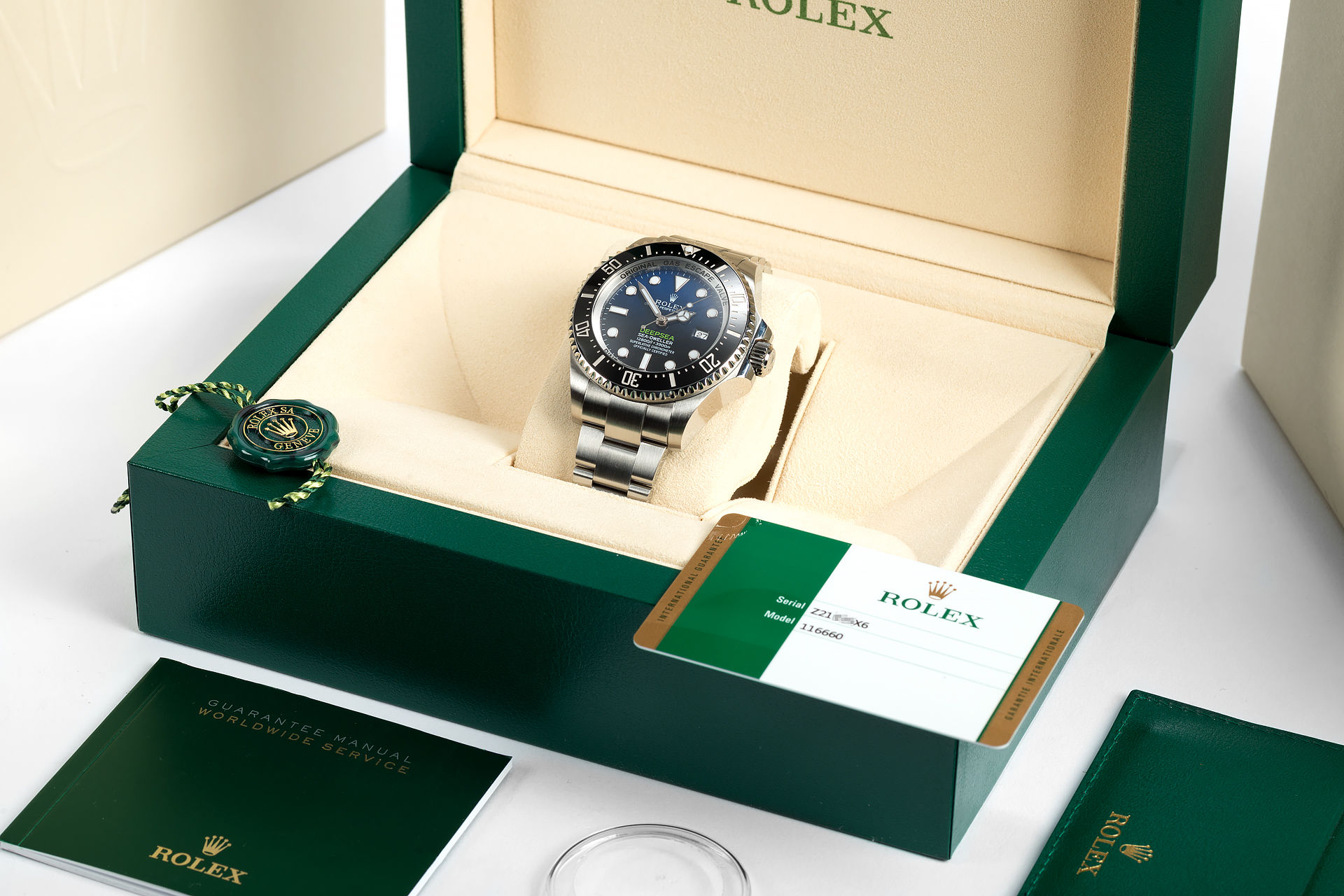 ref 116660 | James Cameron 'Complete Set' | Rolex Deepsea D-Blue