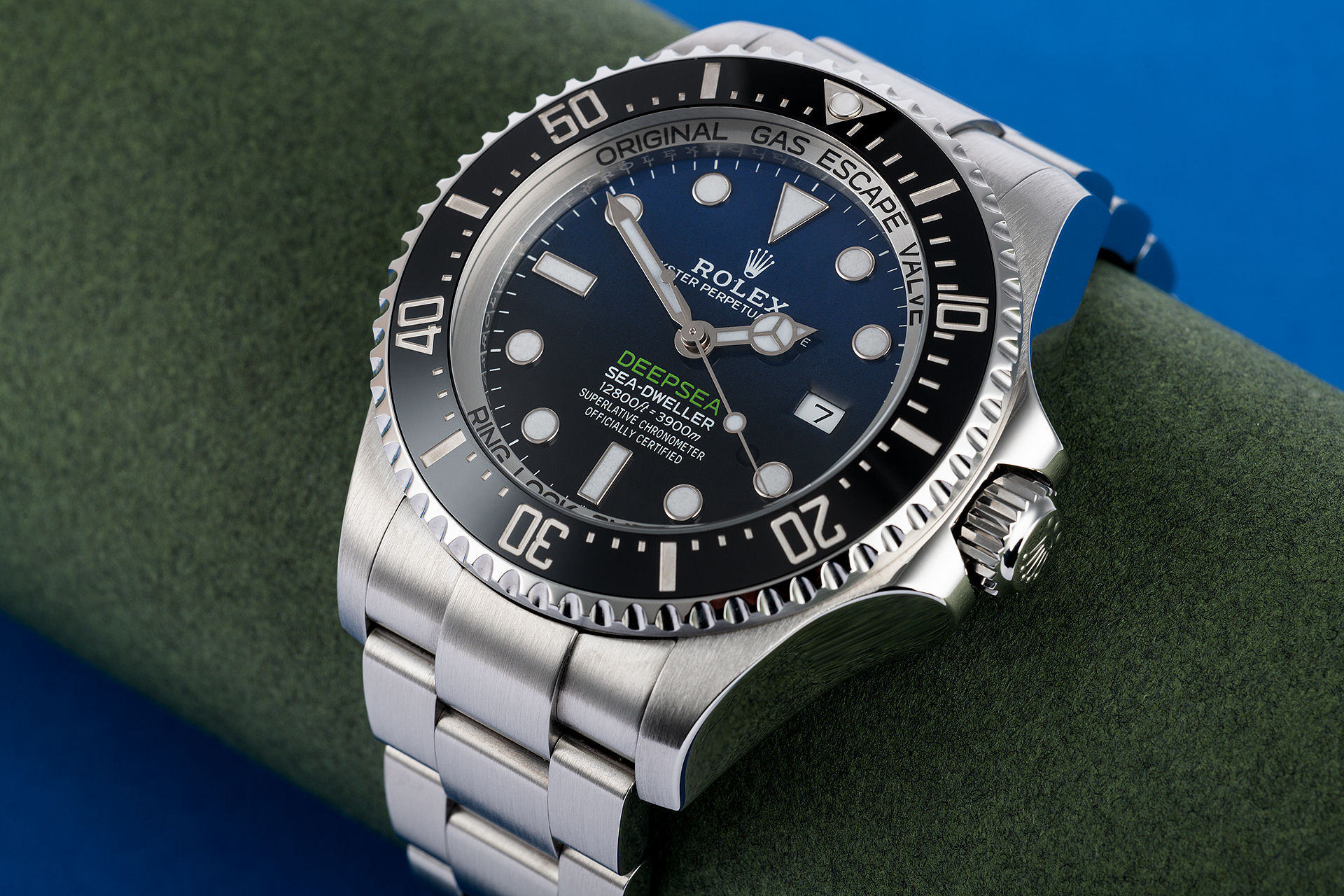 ref 126660 | 'New Model' Warranty to 2023 | Rolex Deepsea D-Blue