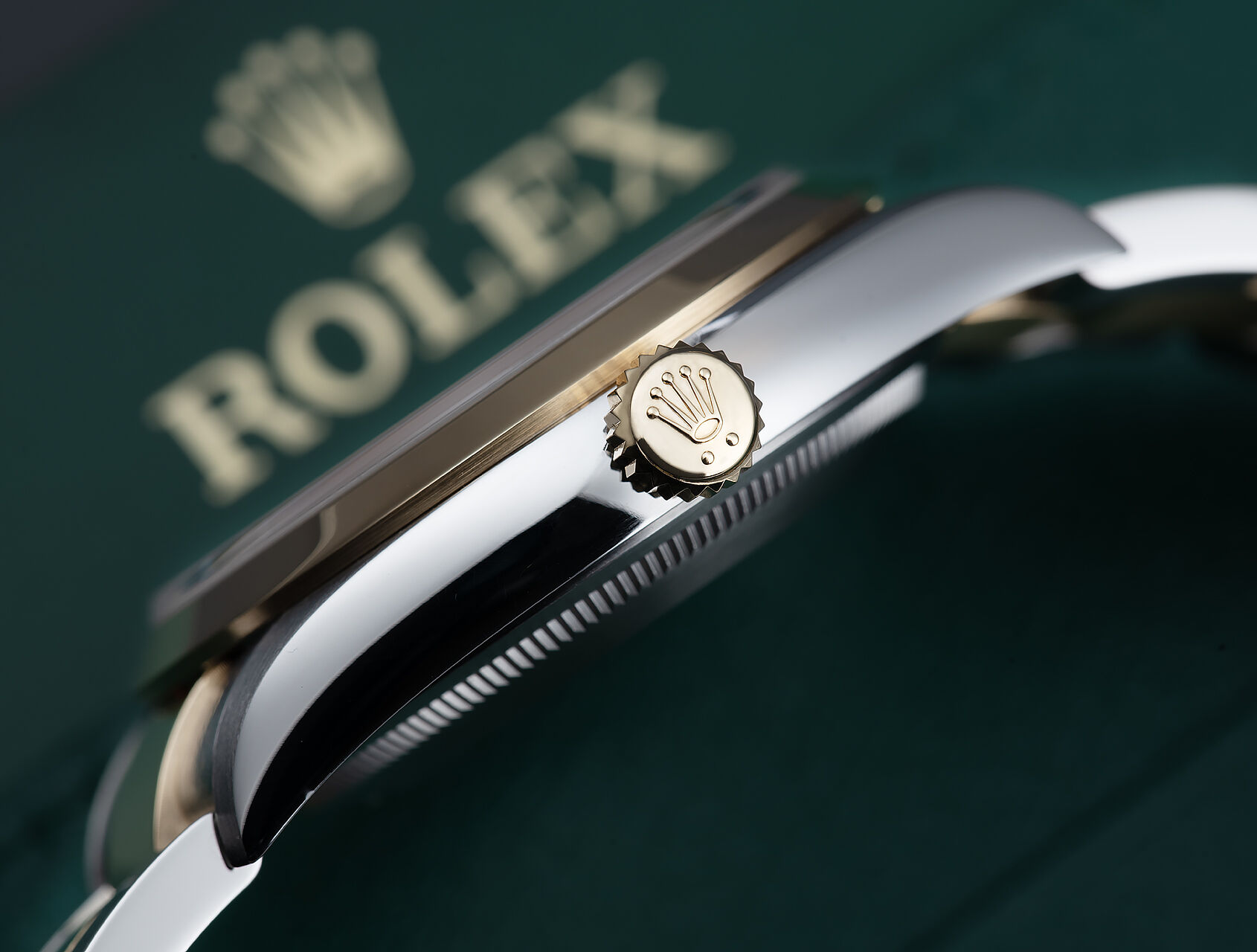 ref 124273 | 124273 - Gold & Steel | Rolex Explorer