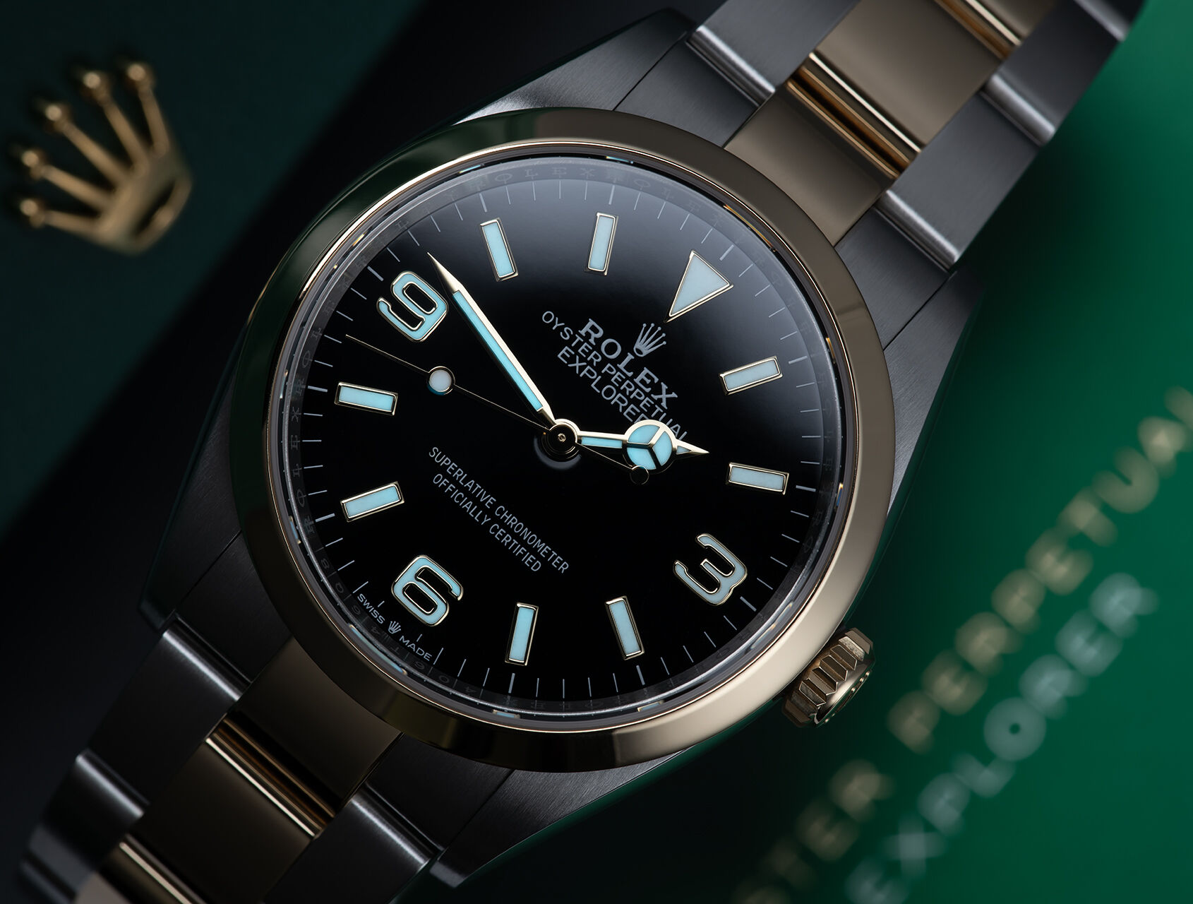 ref 124273 | 124273 - Gold & Steel | Rolex Explorer