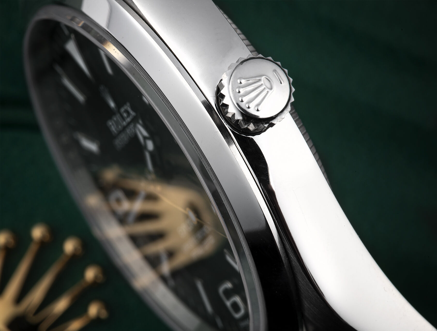 ref 214270 | 214270 - UK Retailed | Rolex Explorer