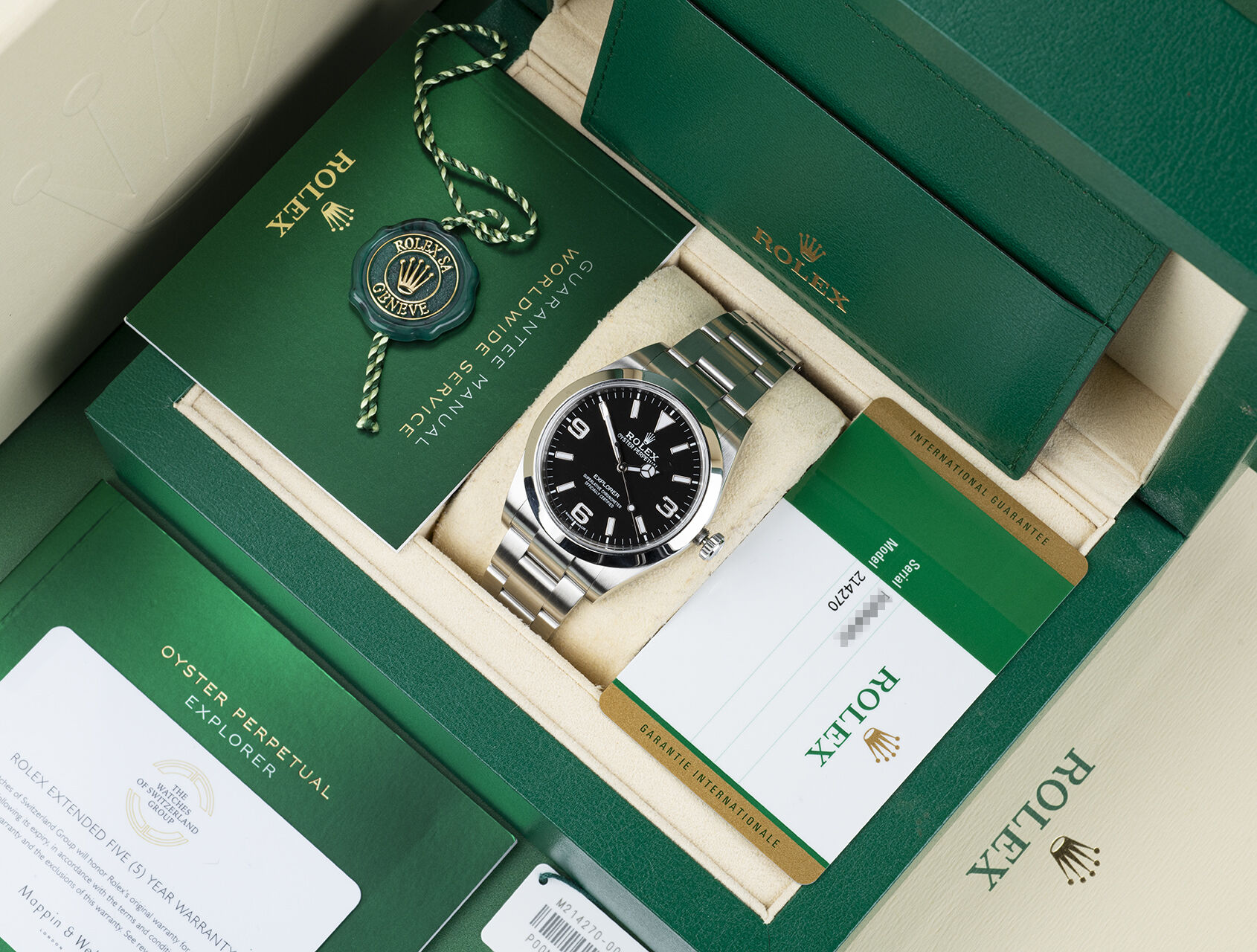 ref 214270 | 214270 - UK Retailed | Rolex Explorer