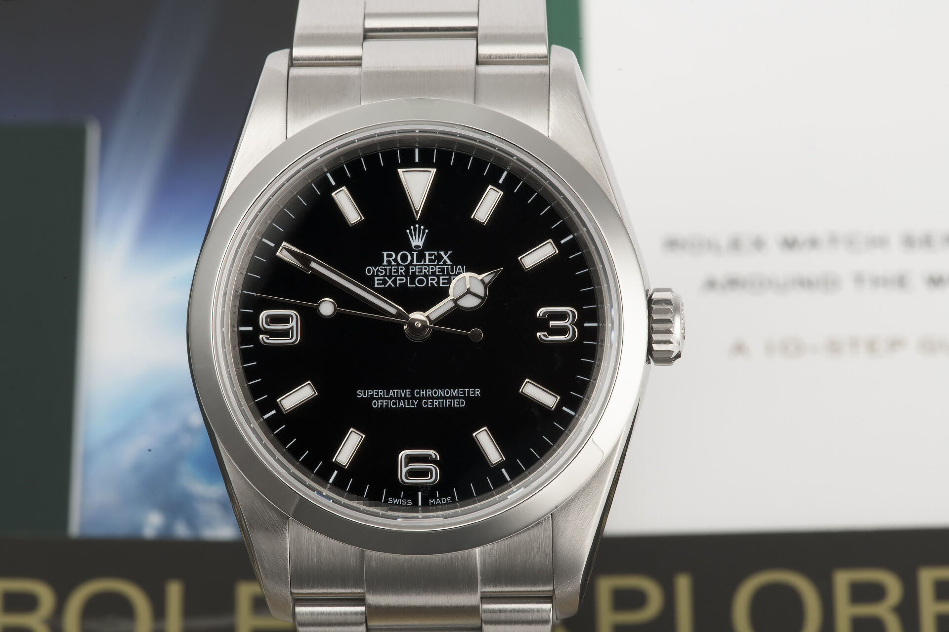 ref 114270 | Box & Certificate | Rolex Explorer