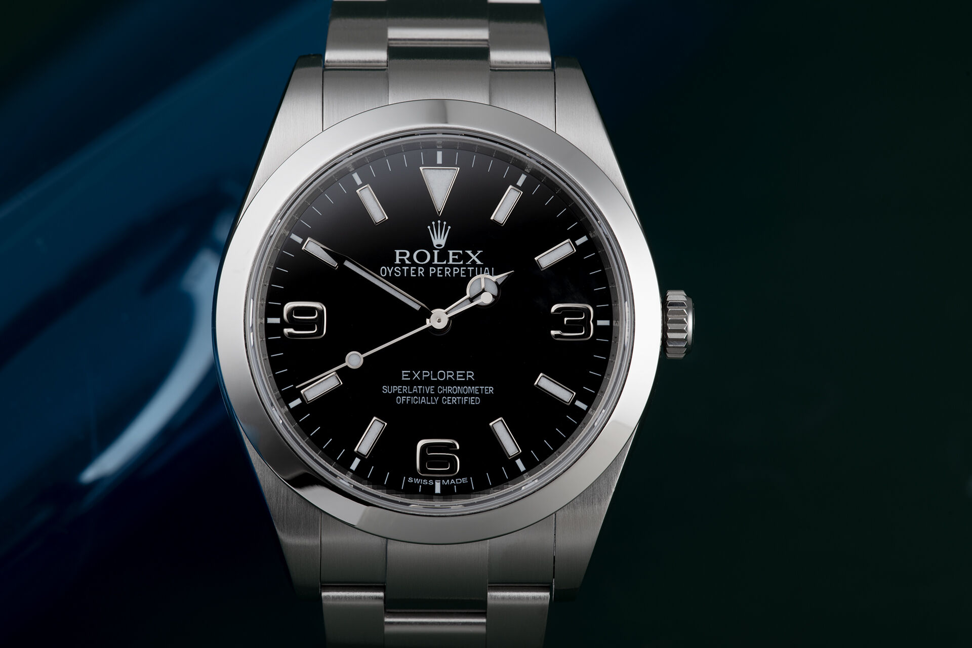 ref 214270 | Box & Certificate | Rolex Explorer